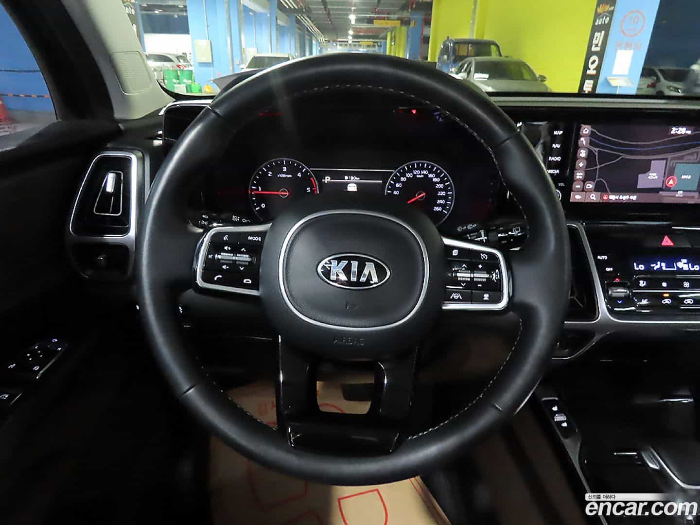 Sorento Kia 2021.2-INNER-010