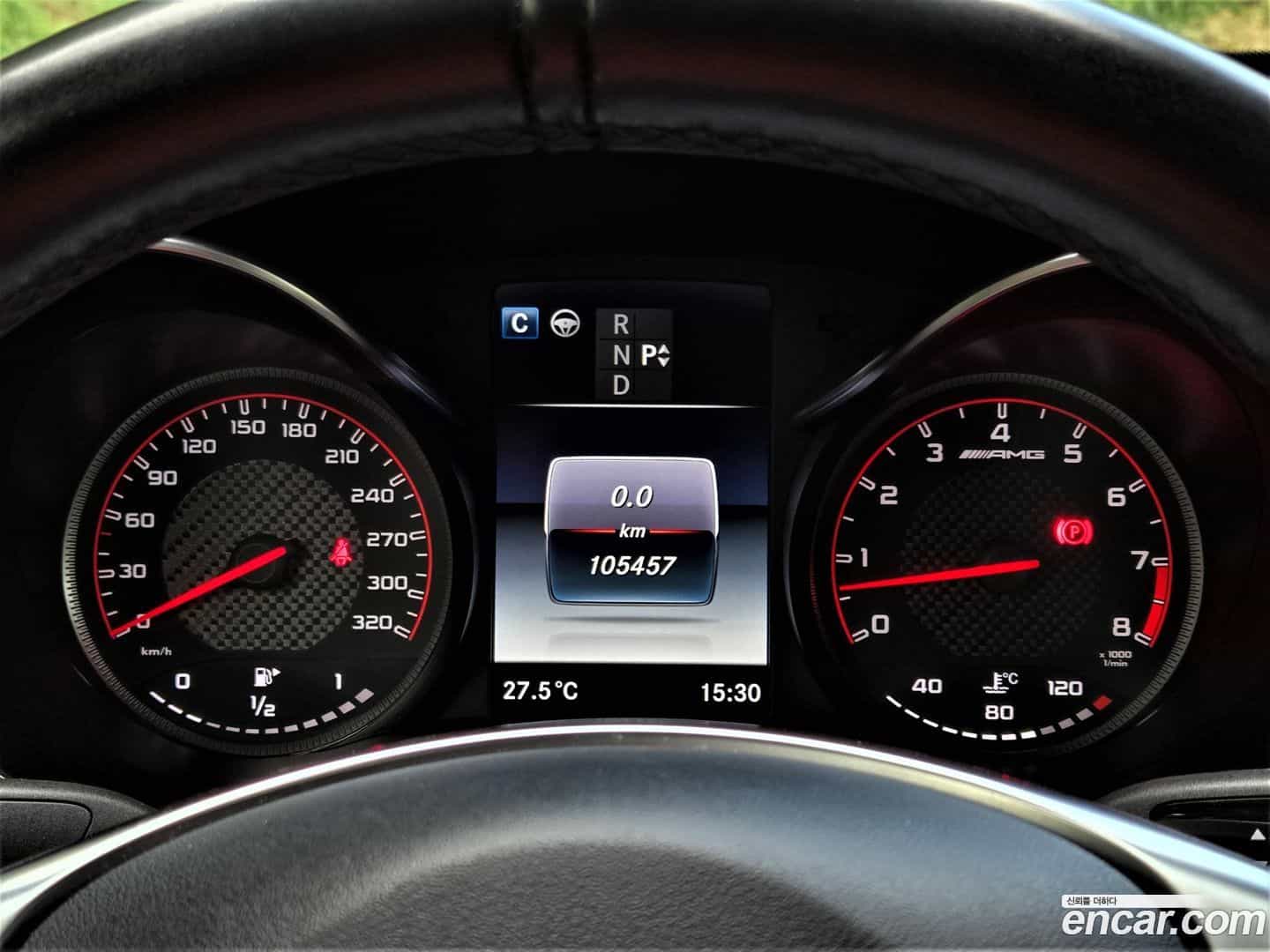GLC-Class Mercedes-Benz 2019.11-INNER-008