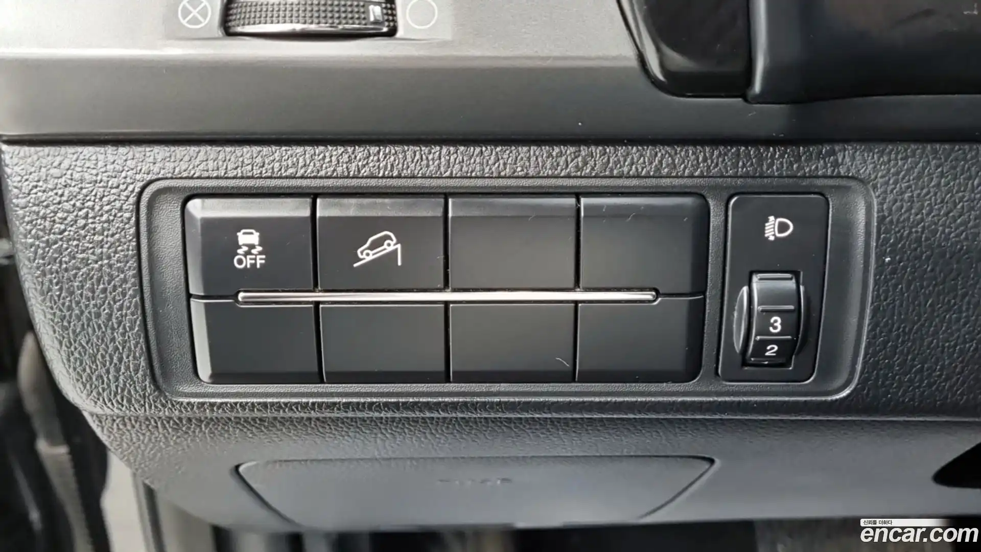 Rexton KG Mobility 2021.6-OPTION-018