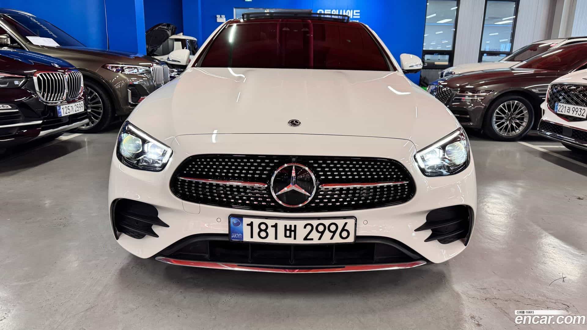 E-Class Mercedes-Benz 2022.7-OUTER-002