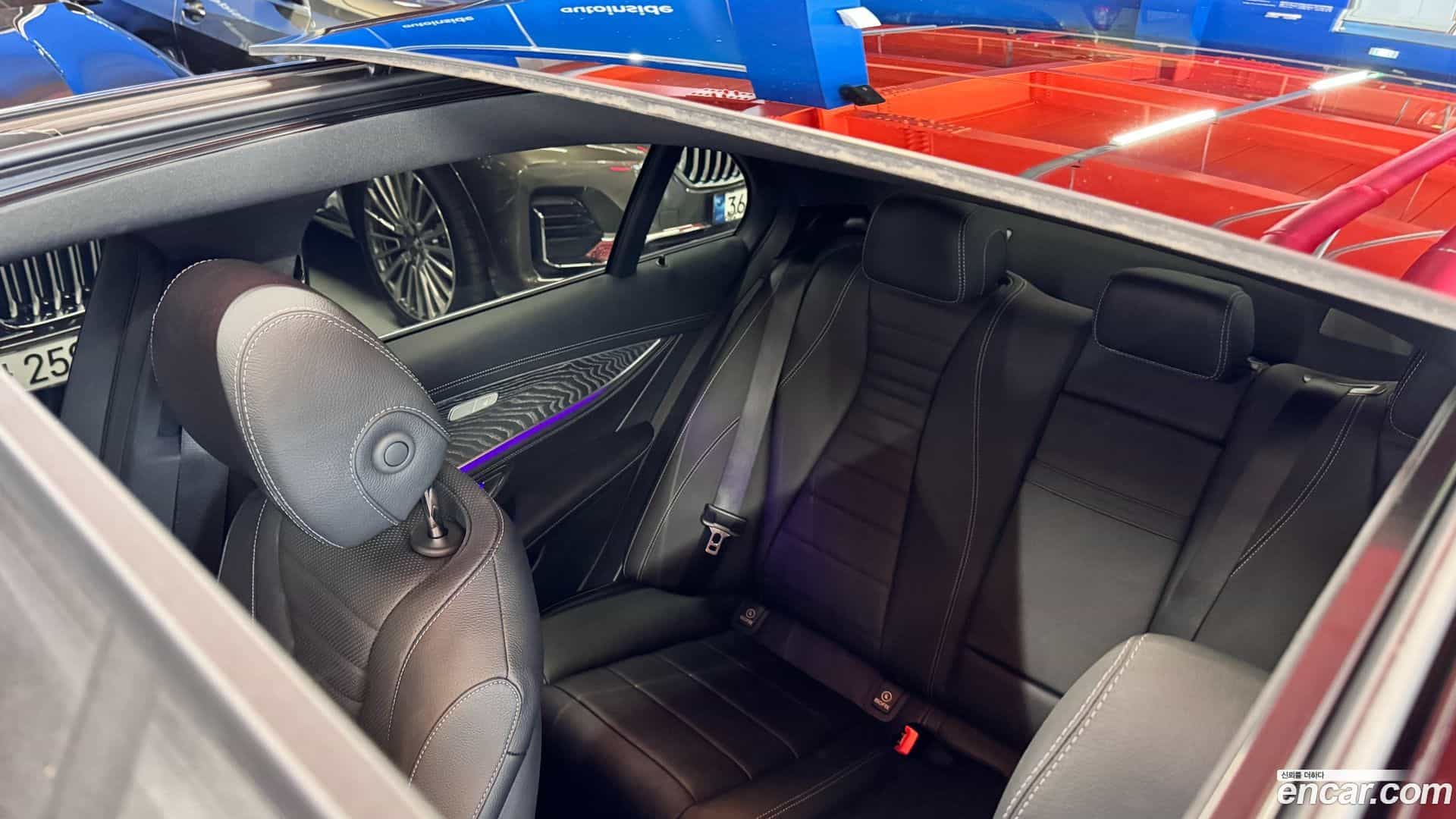 E-Class Mercedes-Benz 2022.7-OUTER-005
