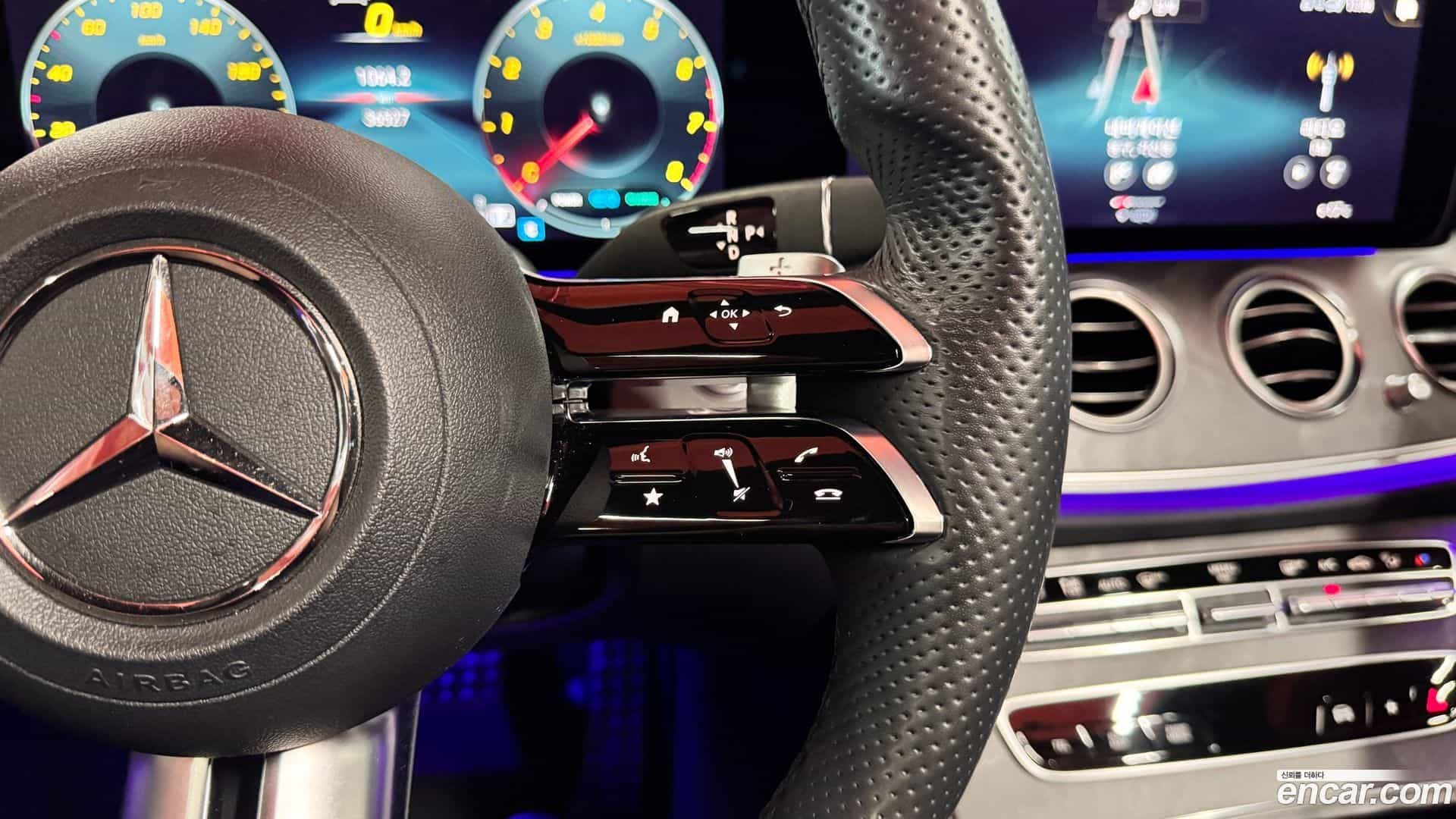 E-Class Mercedes-Benz 2022.7-OPTION-022