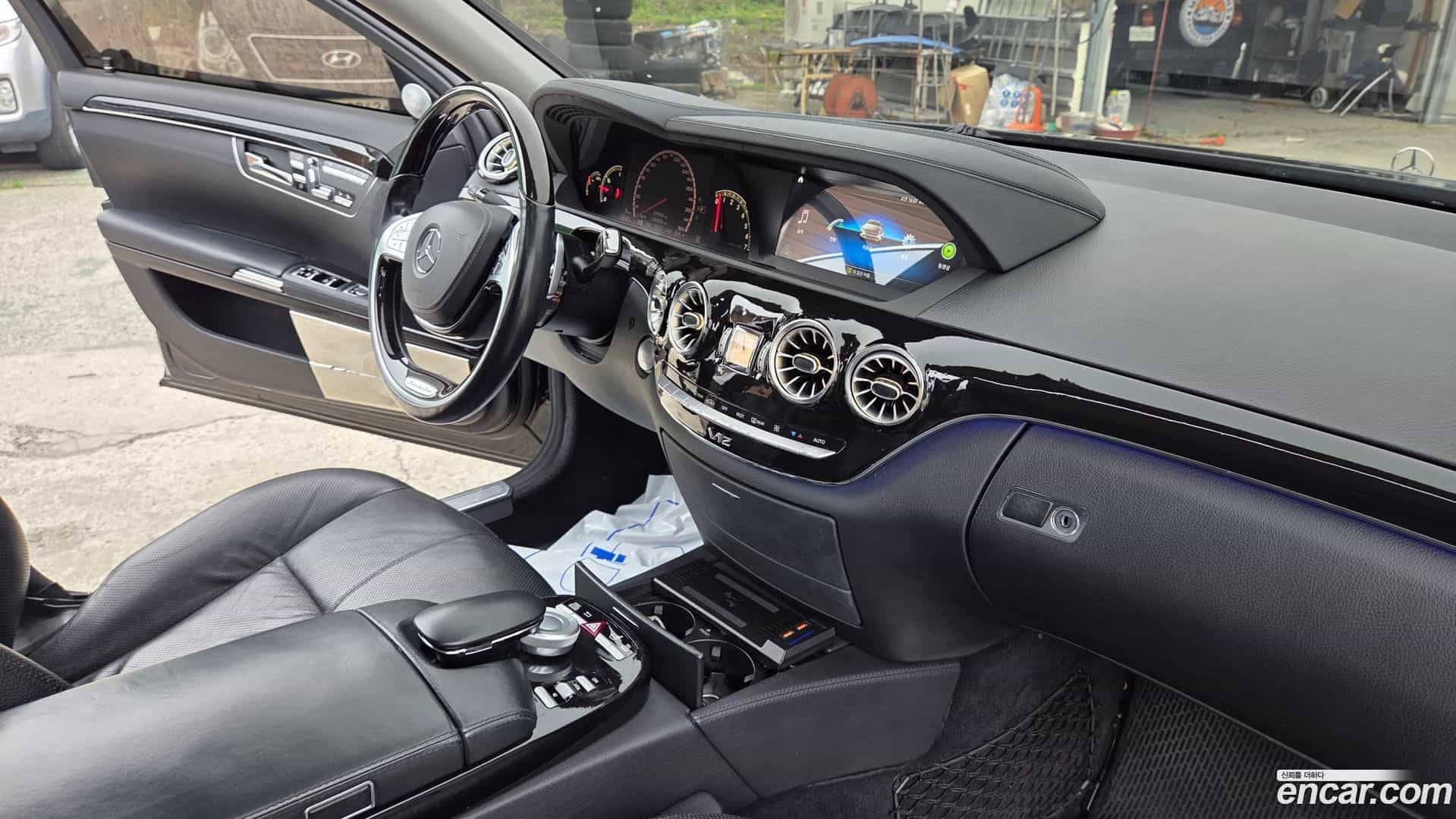 S-Class Mercedes-Benz 2008.11-OPTION-019