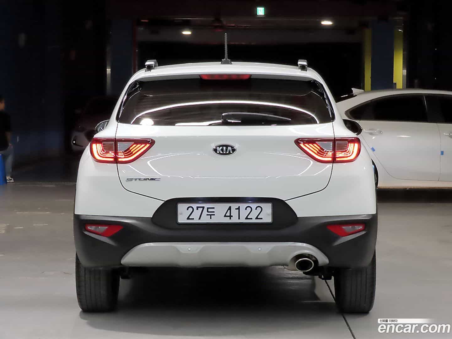Stonic Kia 2018.0-OUTER-004