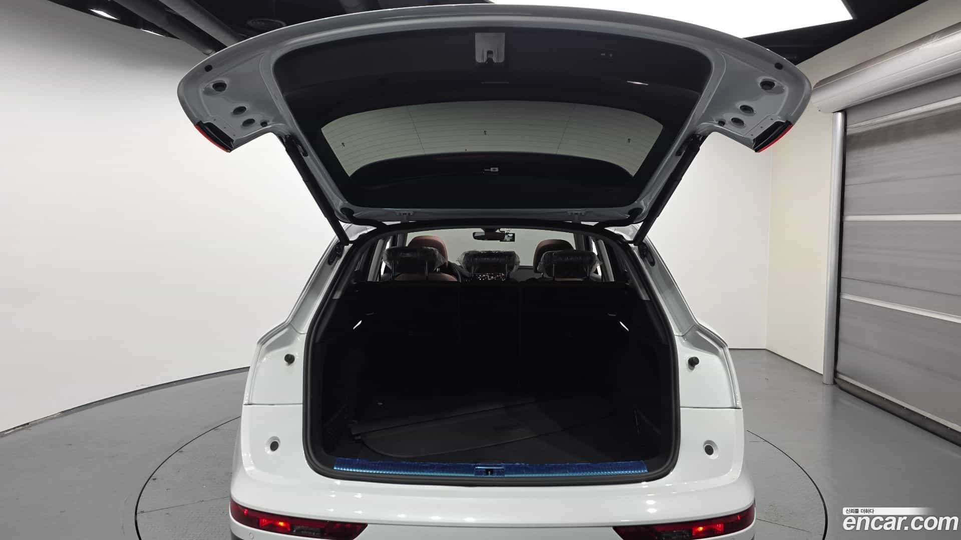 Q5 Audi 2023.3-OPTION-024