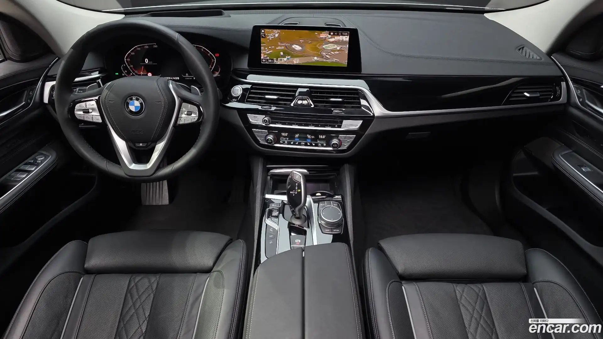 Gran Turismo BMW 2020.4-INNER-007