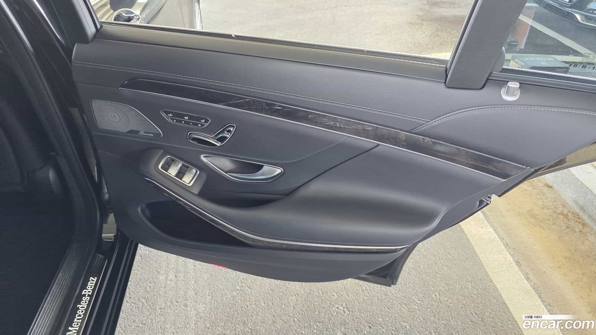 S-Class Mercedes-Benz 2019.6-INNER-035