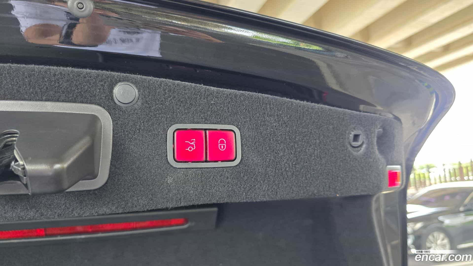 S-Class Mercedes-Benz 2019.6-OPTION-040