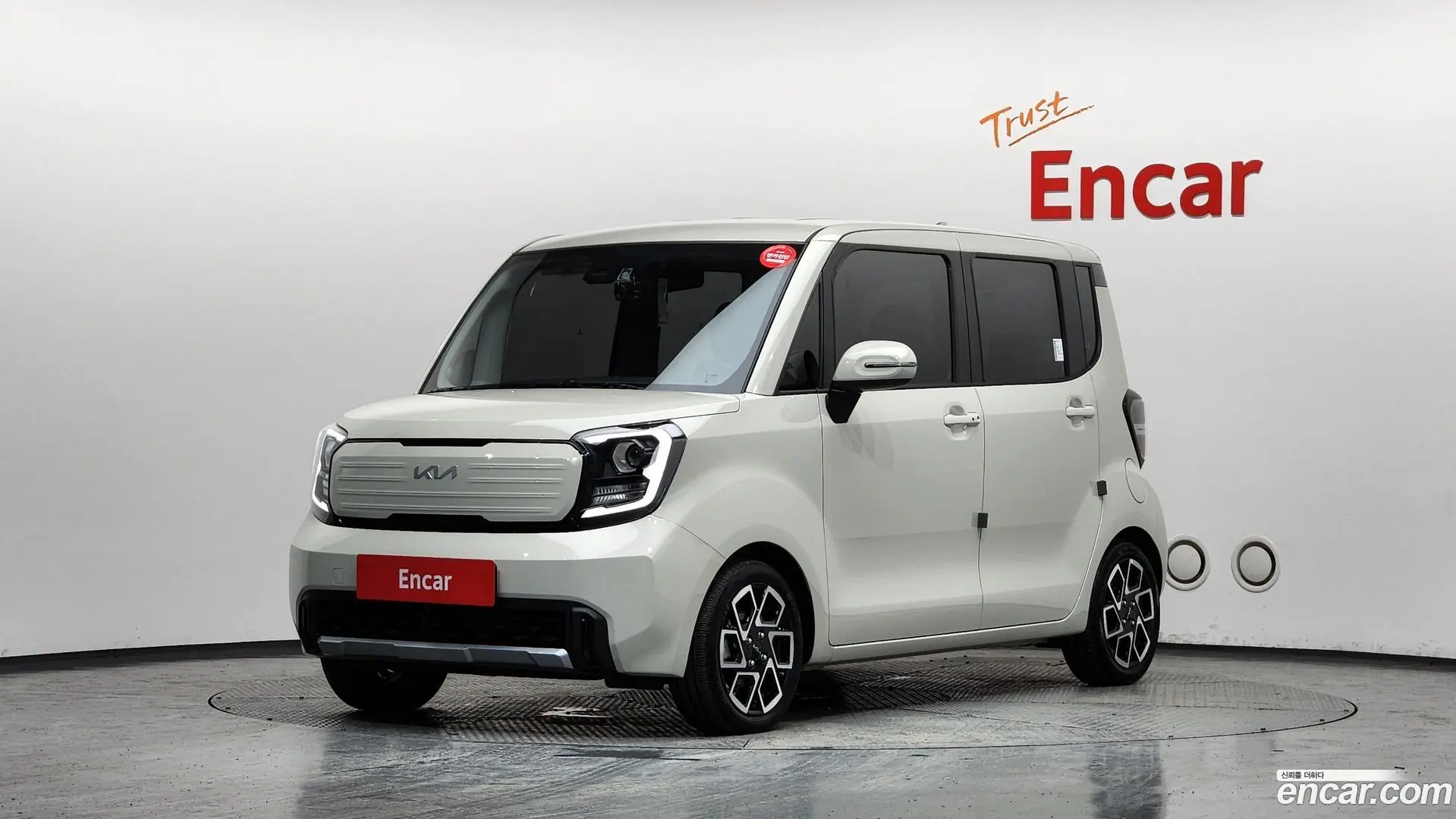 Main__Slider__Photo:RAY Kia 2025.0-0
