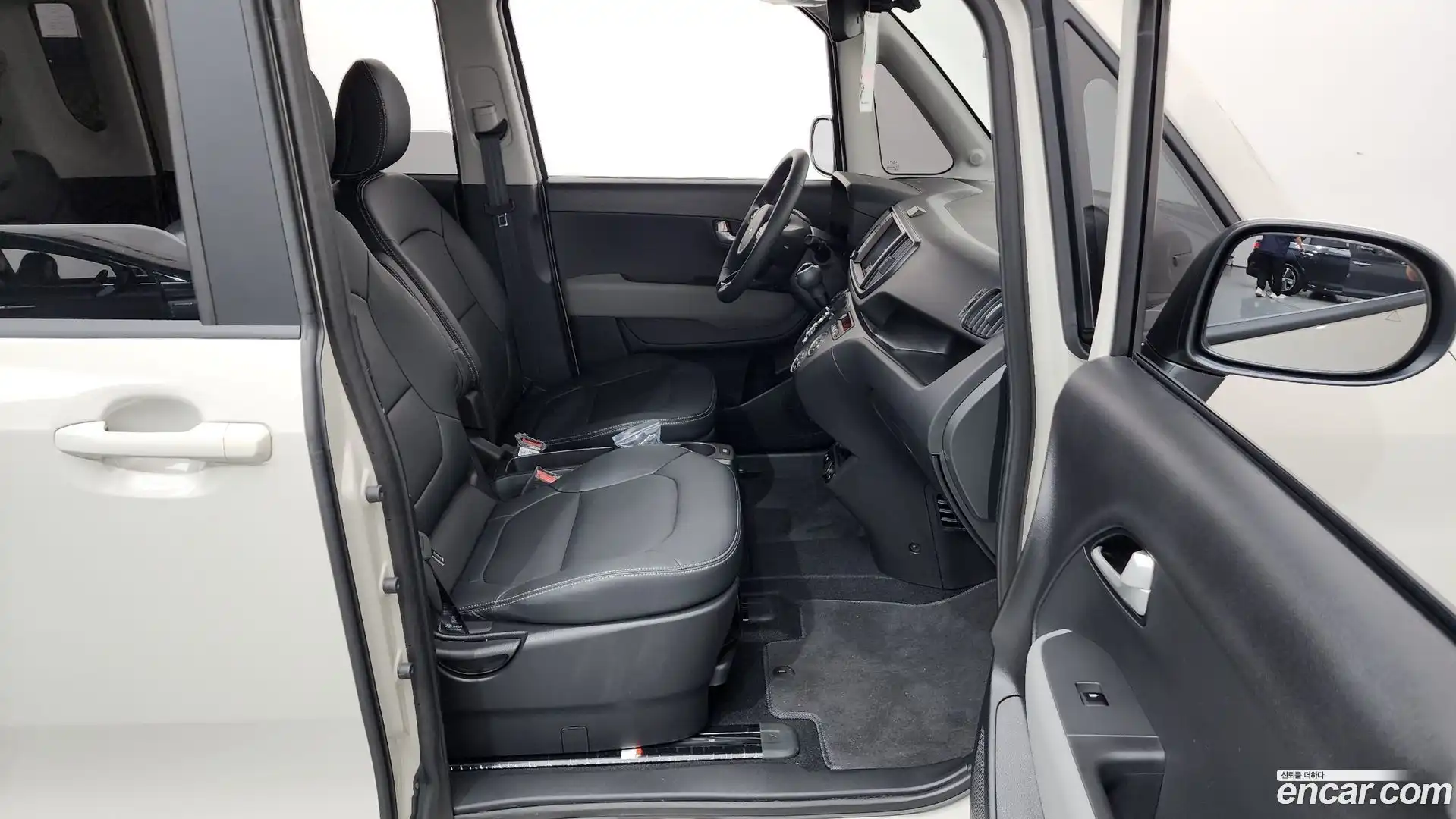 RAY Kia 2025.0-INNER-036