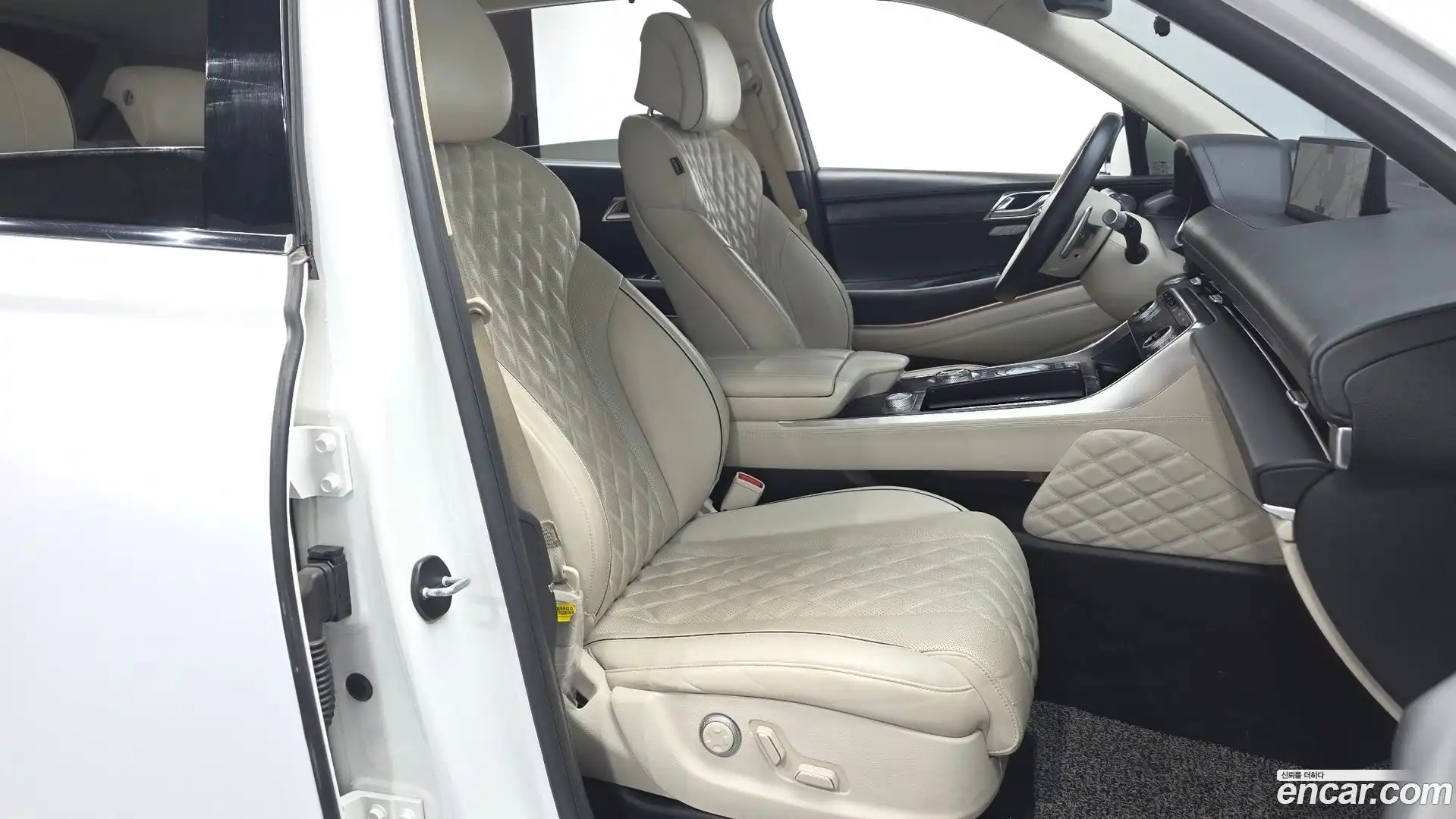 GV80 Genesis 2022.3-OPTION-016