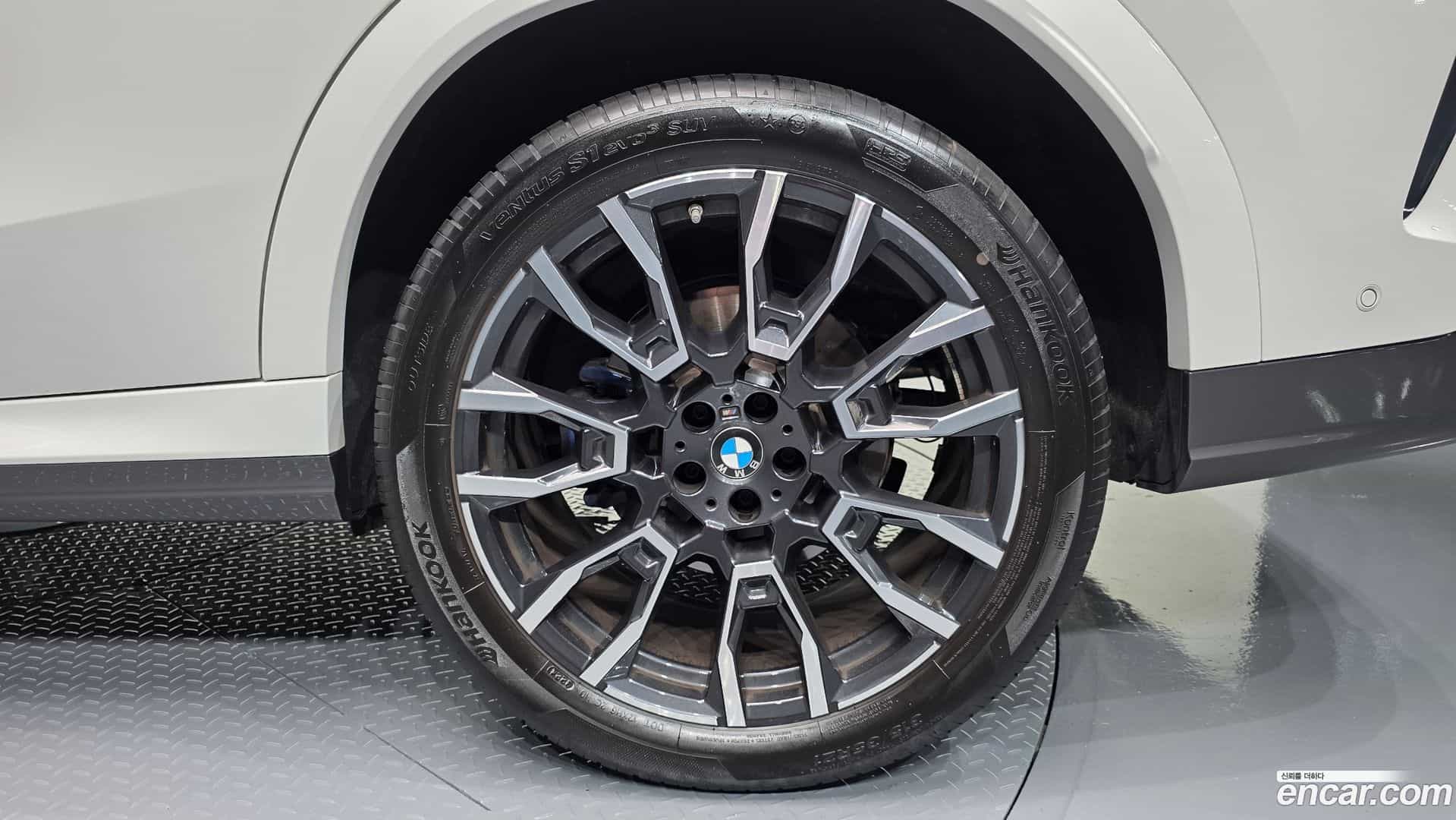 X6 BMW 2025.2-OUTER-031