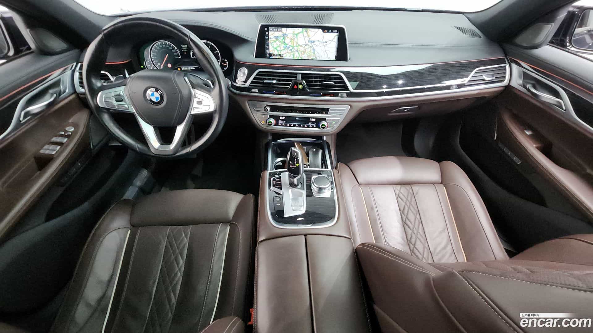 7-Series BMW 2017.4-INNER-007