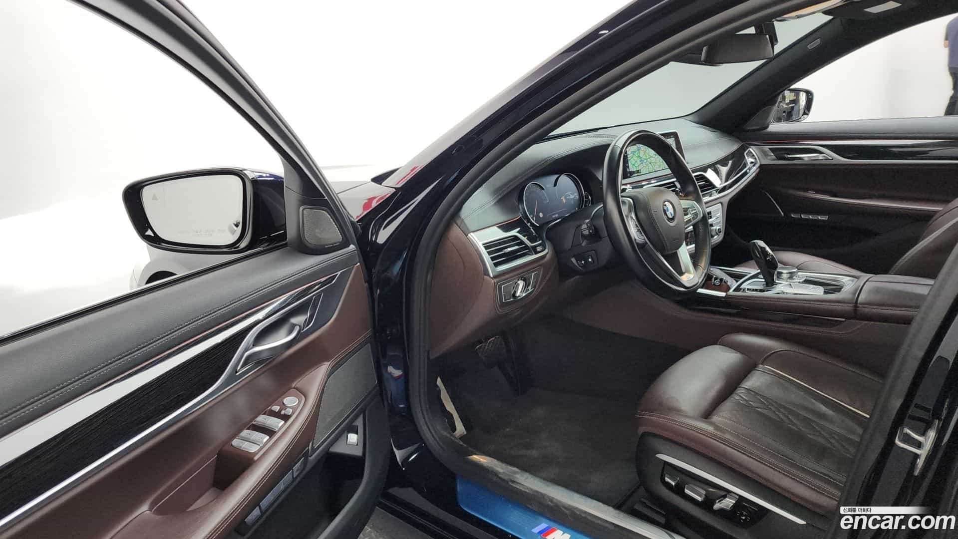 7-Series BMW 2017.4-INNER-010