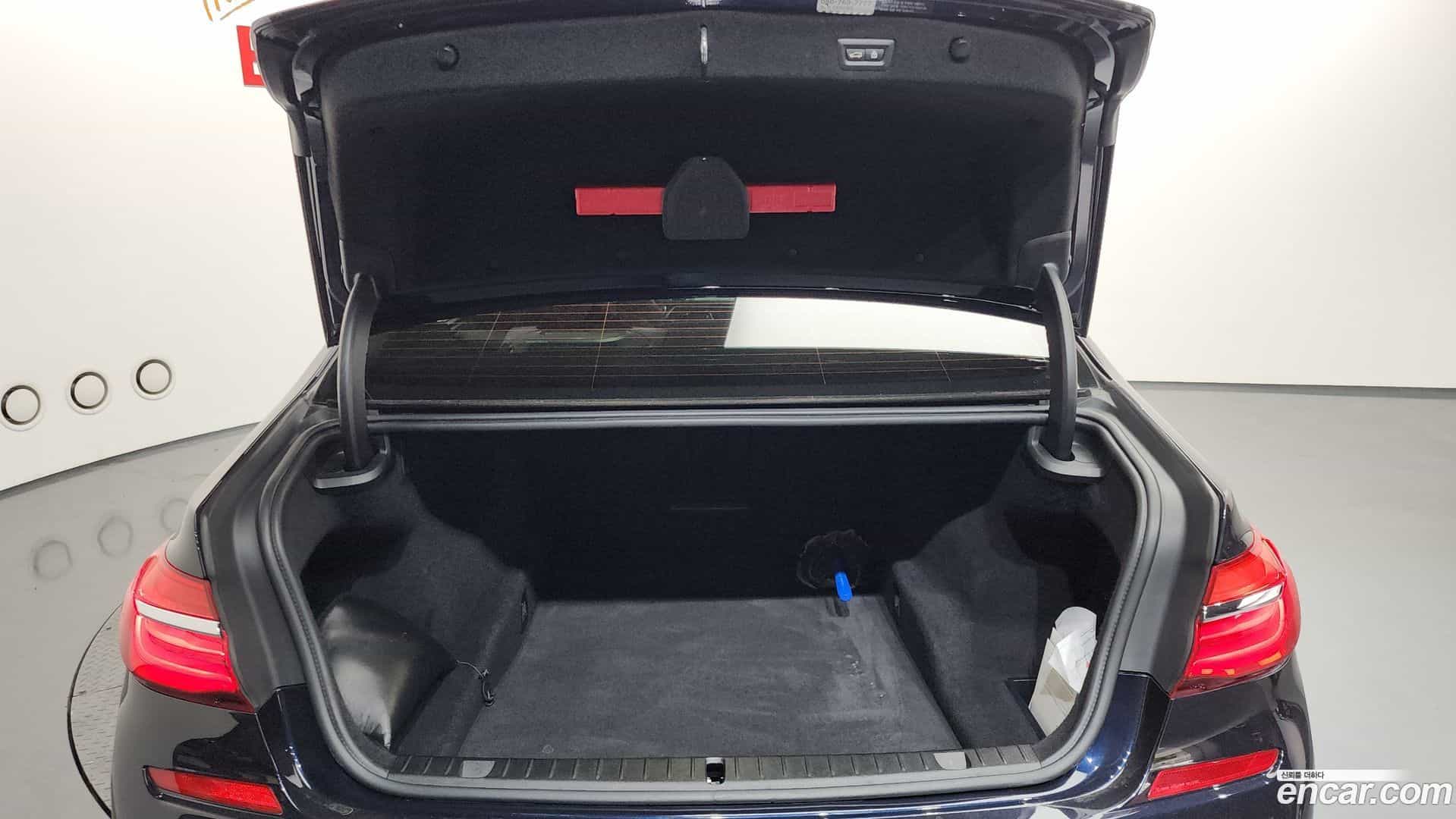 7-Series BMW 2017.4-OPTION-021