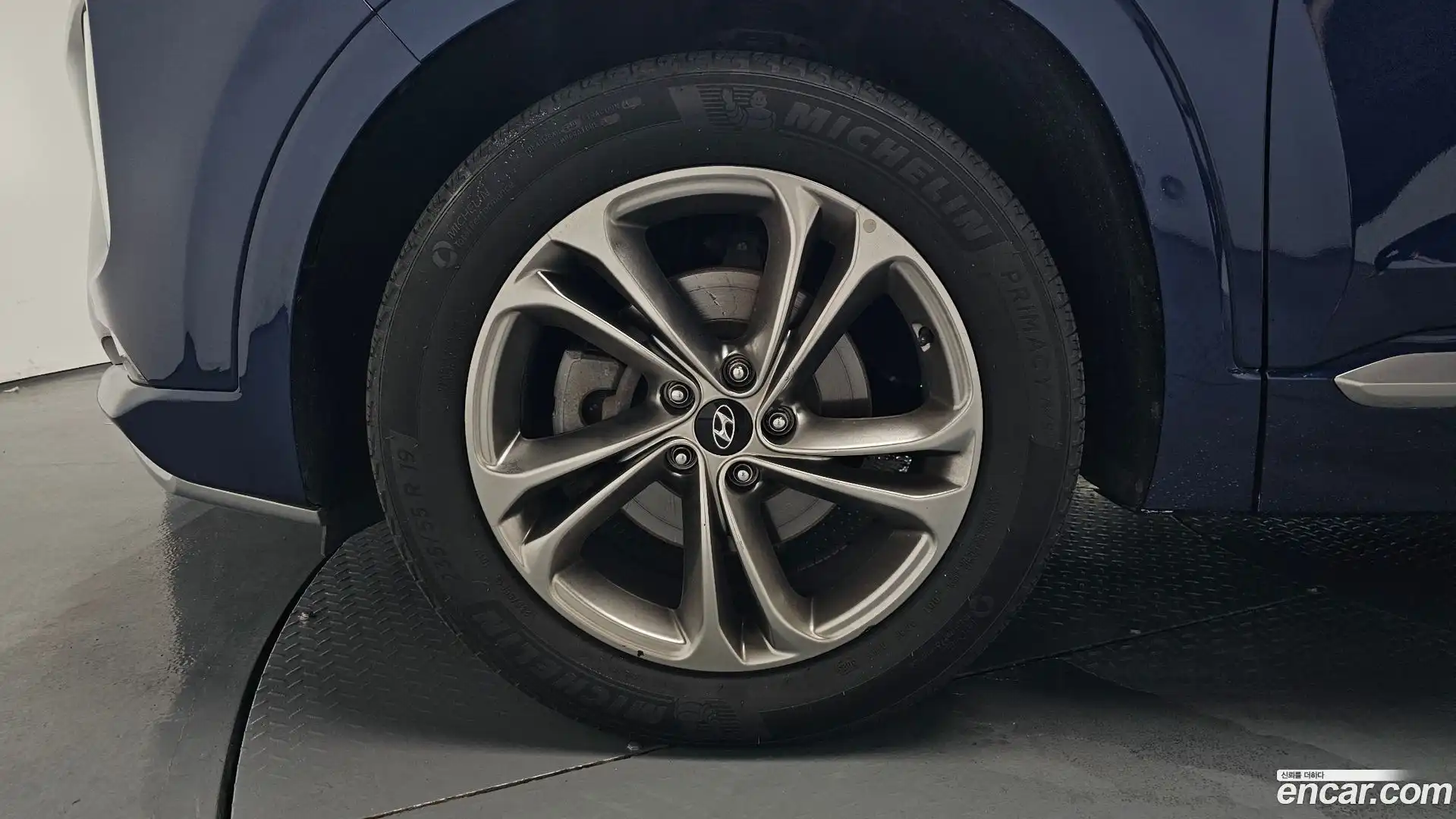 Santafe Hyundai 2019.2-OUTER-005