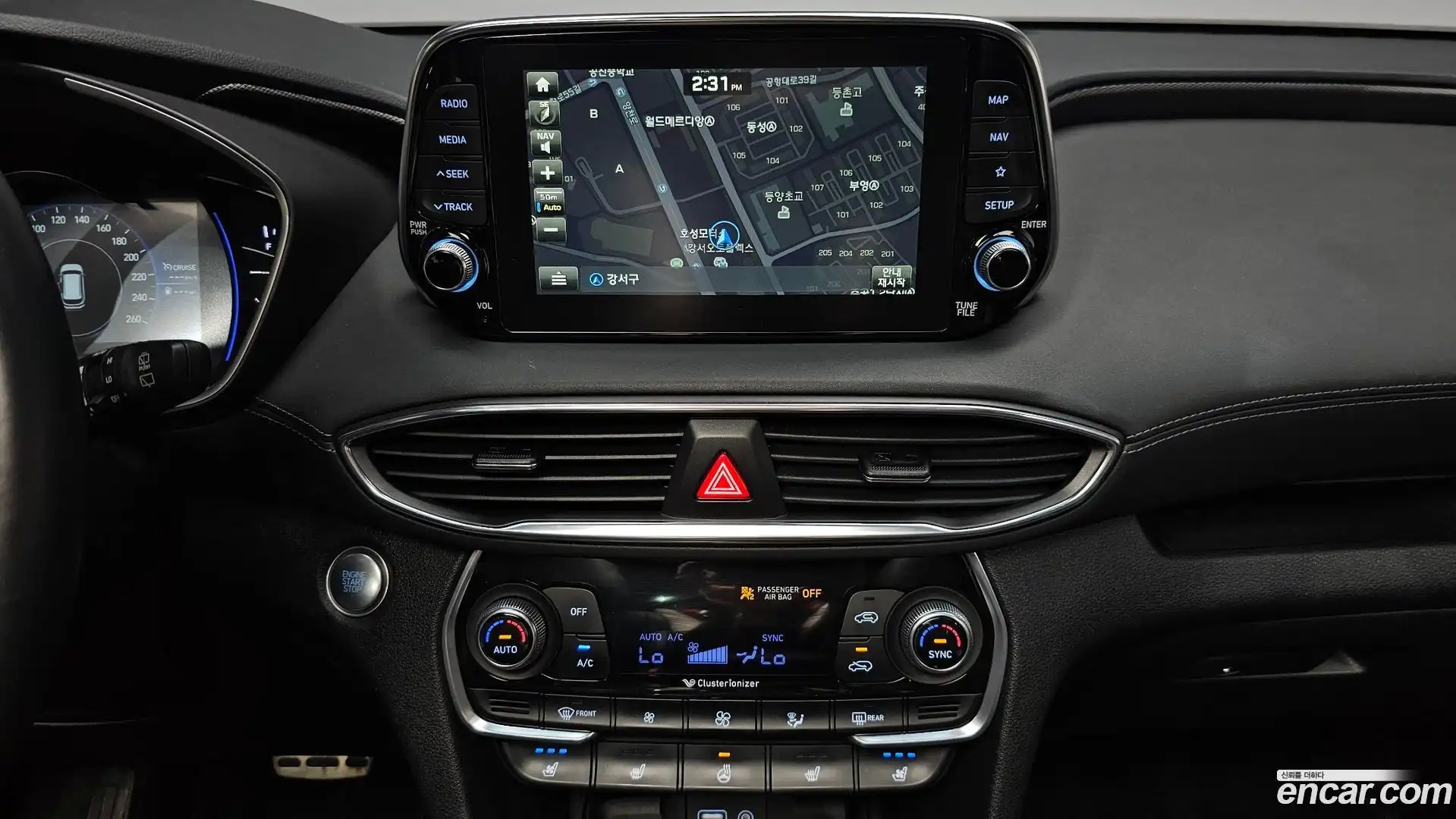 Santafe Hyundai 2019.2-OPTION-018