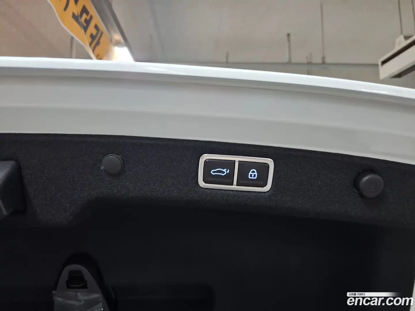 Grandeur Hyundai 2025.11-OPTION-019