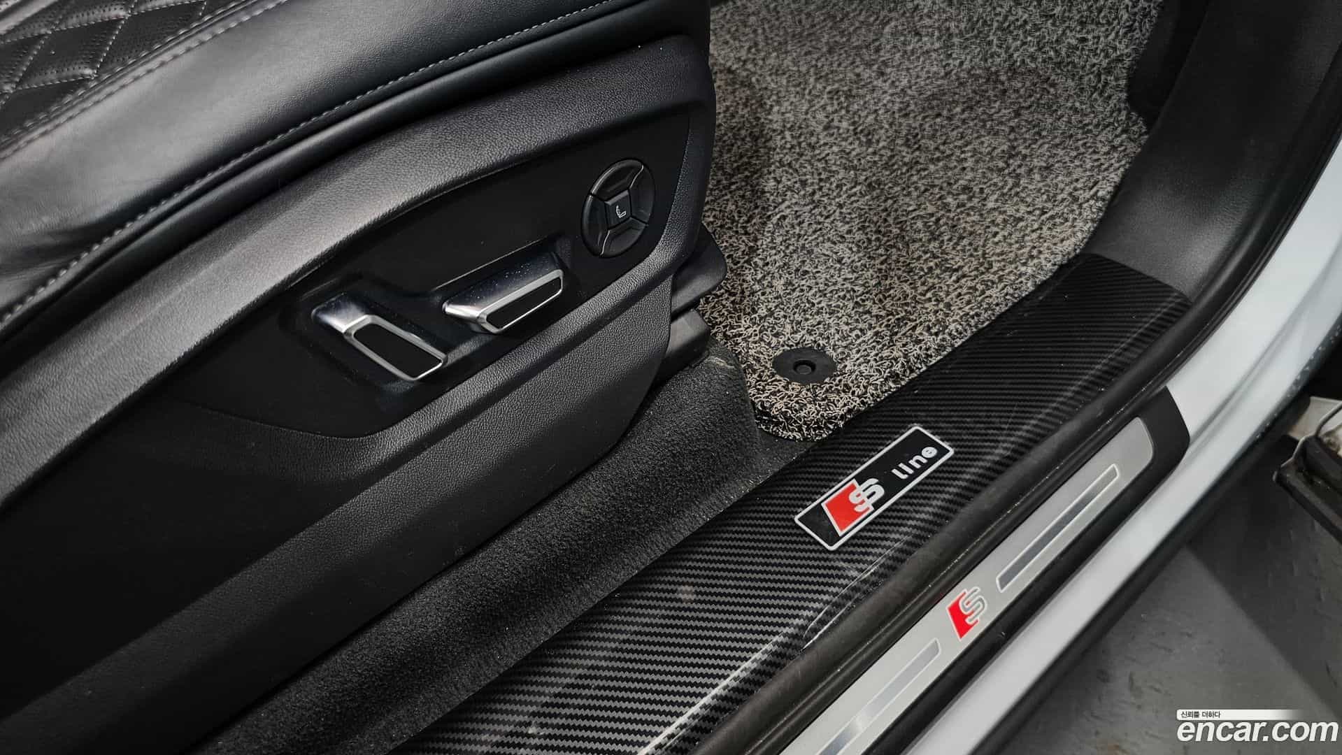 Q7 Audi 2020.6-OPTION-051