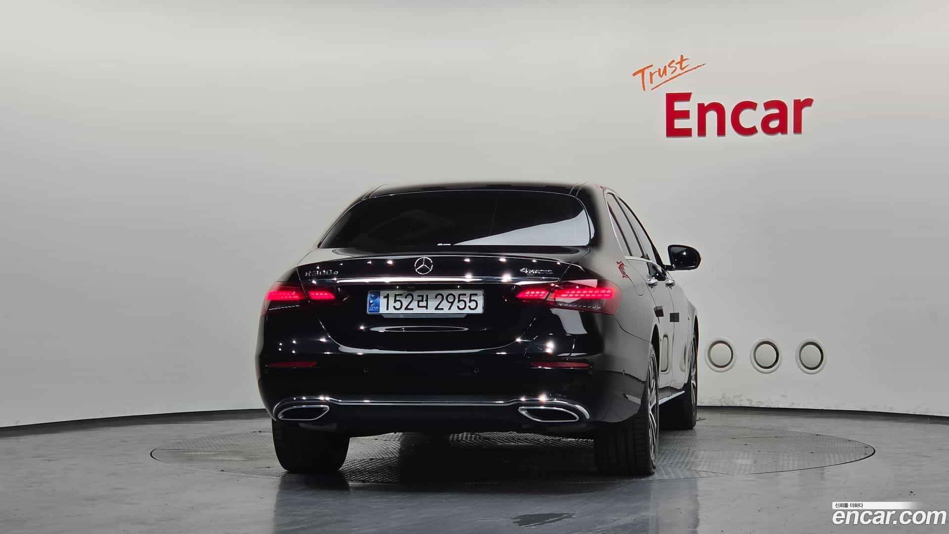 E-Class Mercedes-Benz 2021.0-OUTER-004