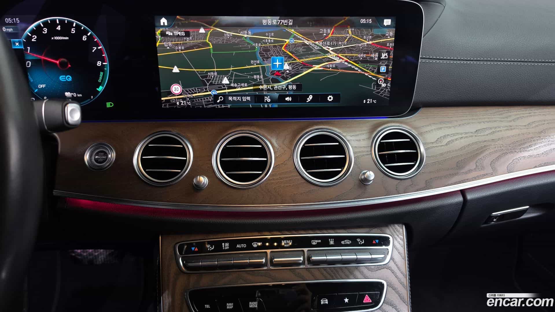 E-Class Mercedes-Benz 2021.0-OPTION-017