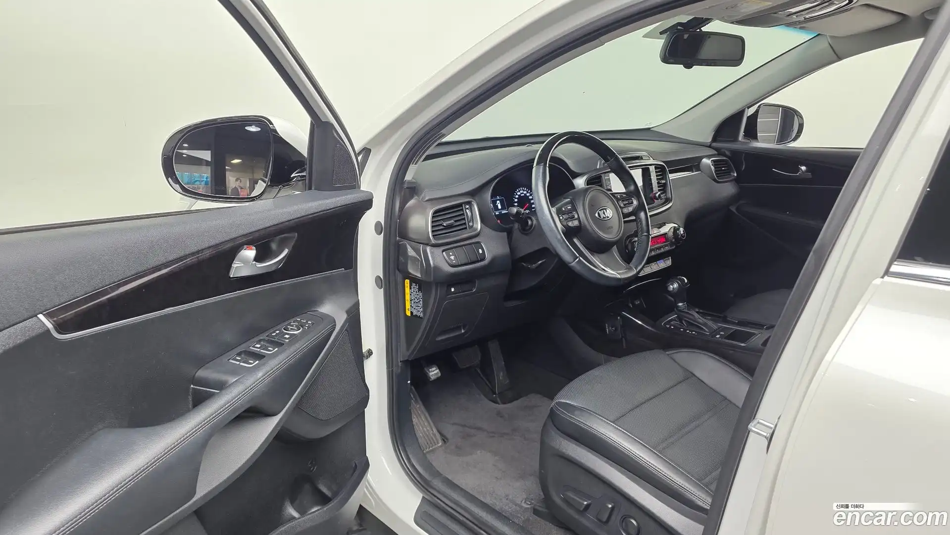 Sorento Kia 2014.8-INNER-010