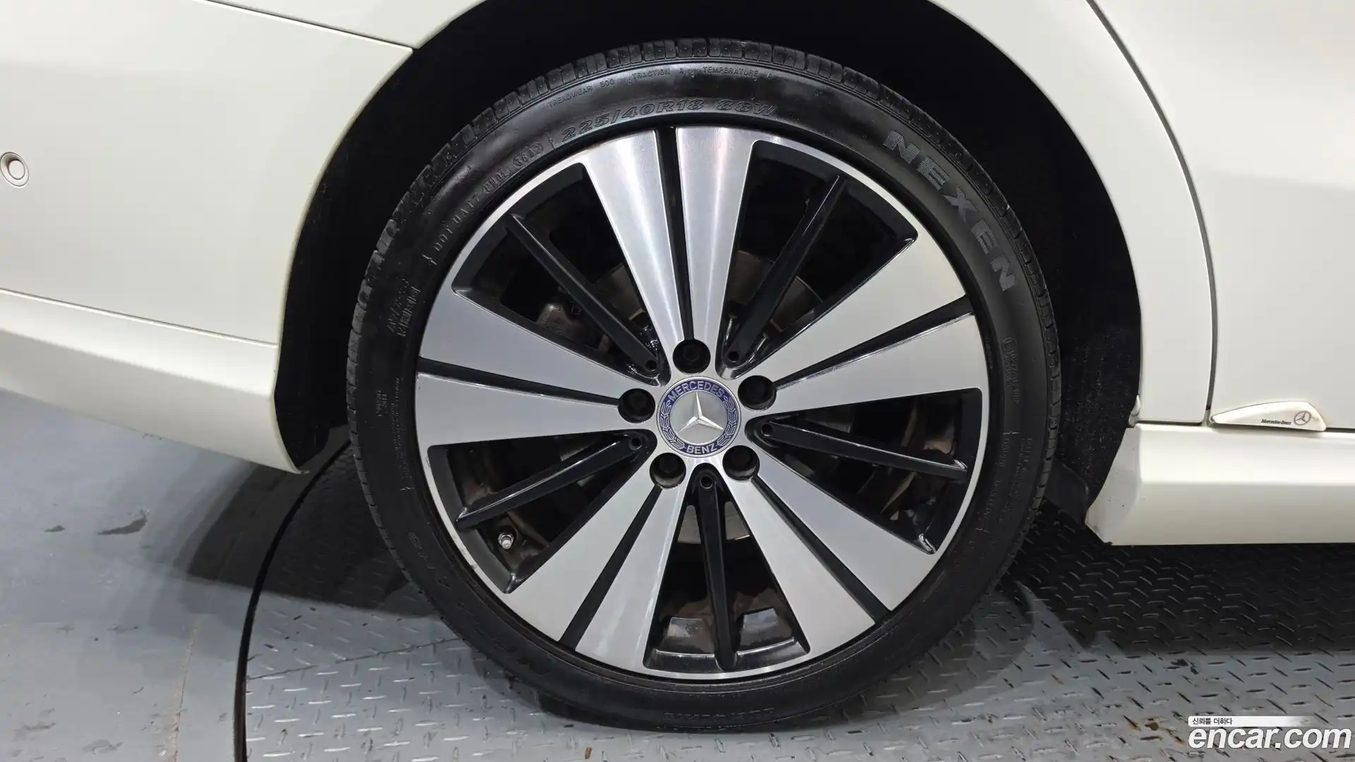 CLA-Class Mercedes-Benz 2016.9-OUTER-005