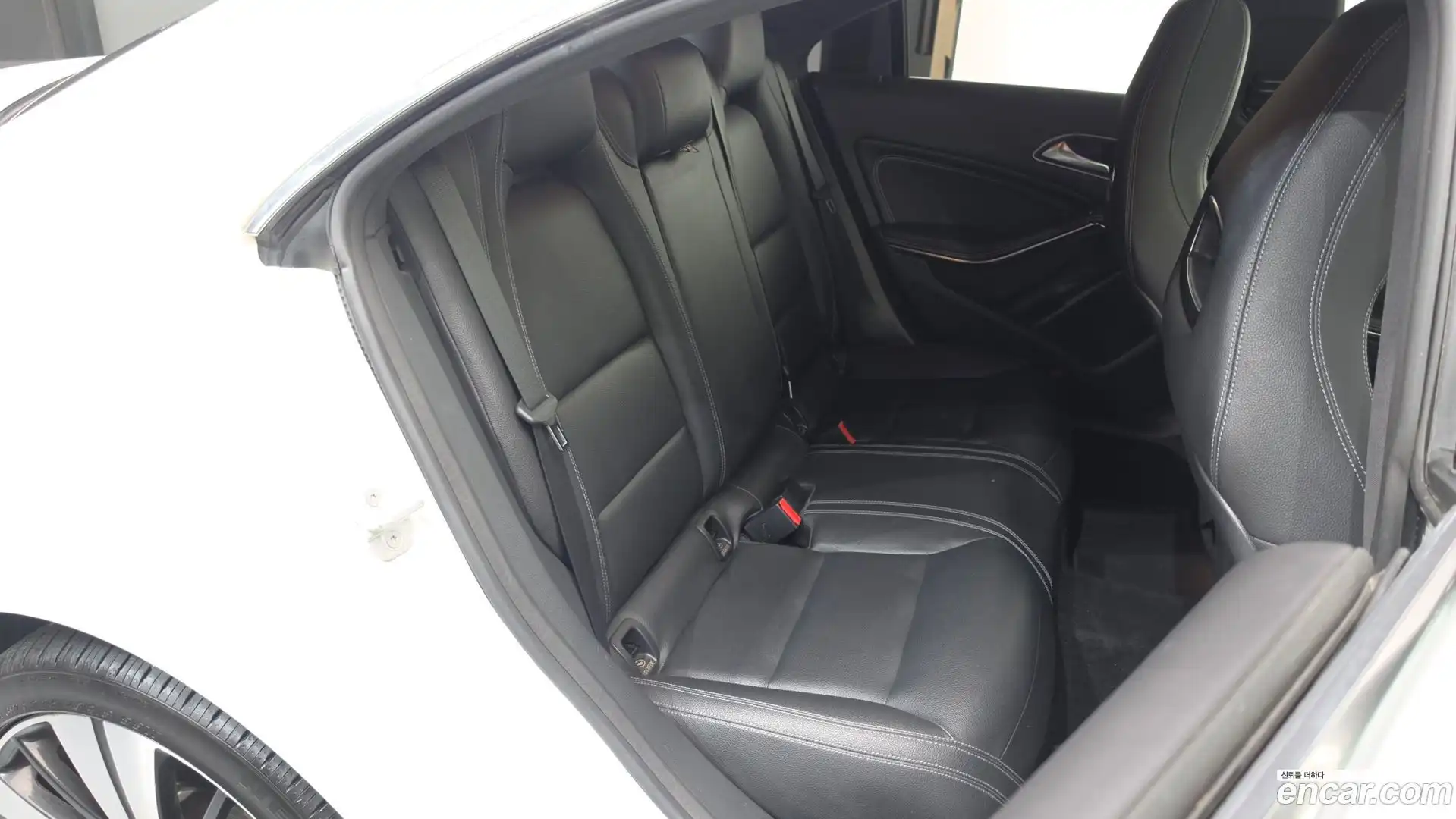 CLA-Class Mercedes-Benz 2016.9-OPTION-015