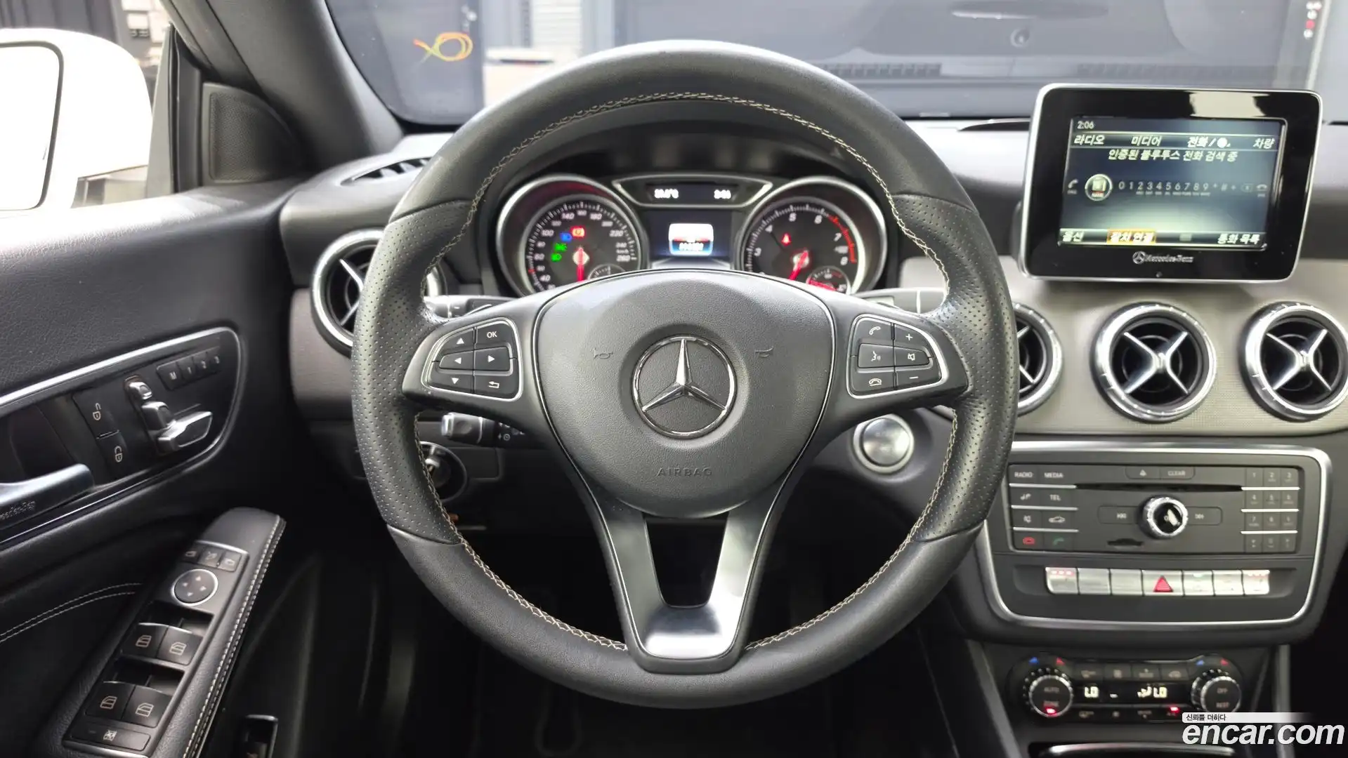 CLA-Class Mercedes-Benz 2016.9-OPTION-017