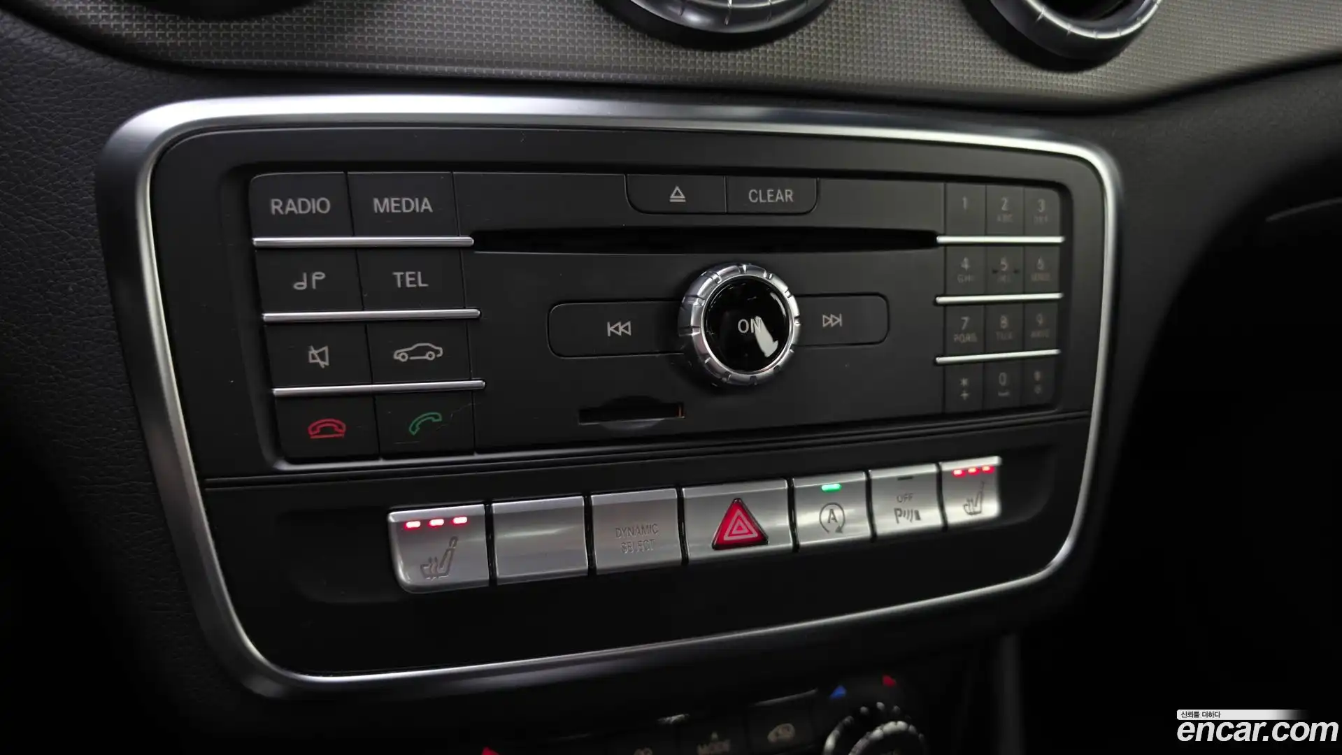 CLA-Class Mercedes-Benz 2016.9-OPTION-023