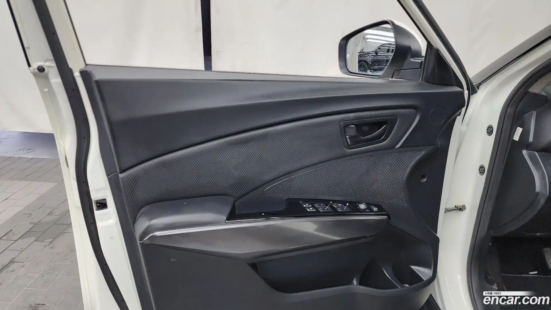TIBOLI KG Mobility 2020.5-INNER-034