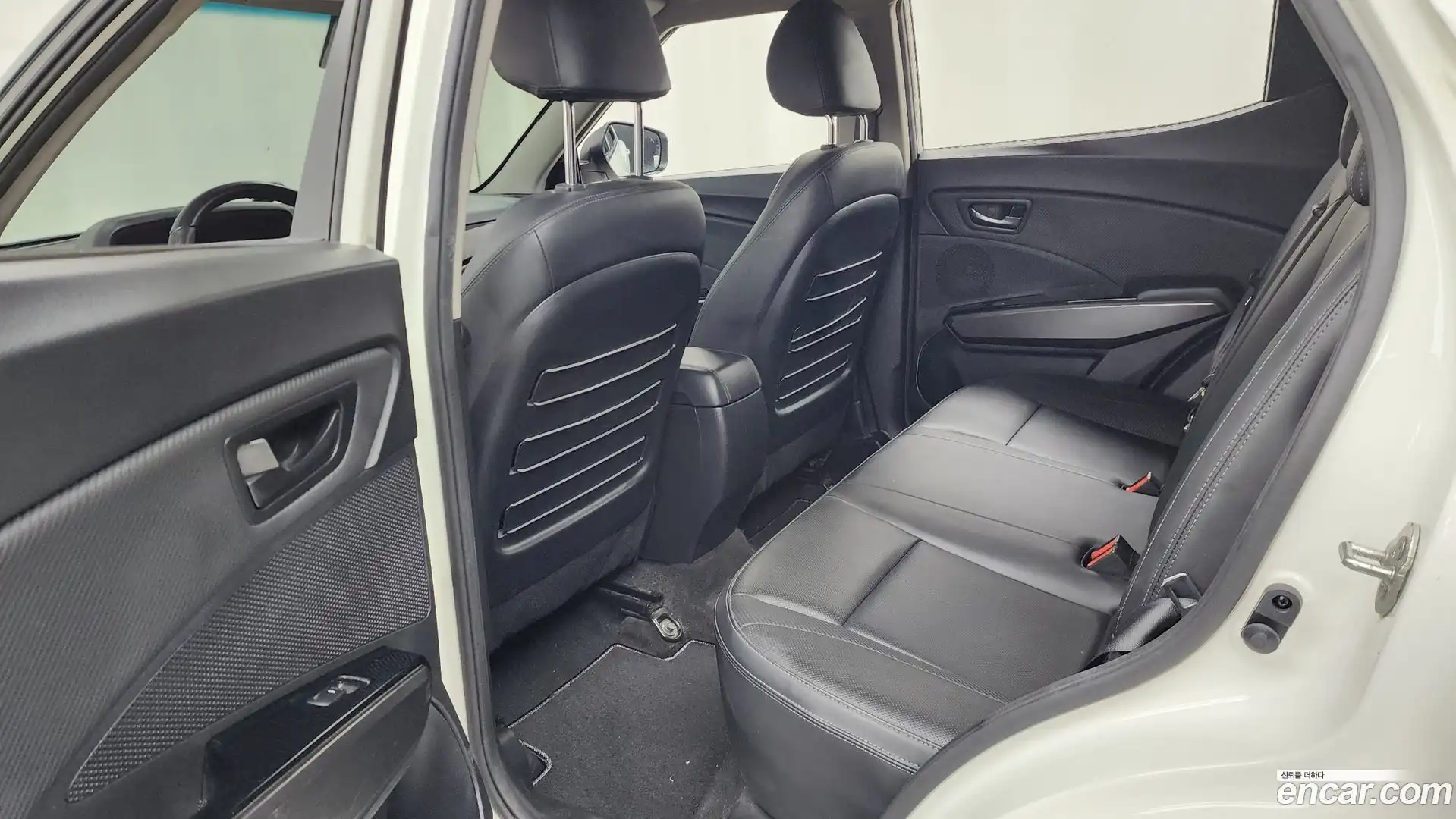 TIBOLI KG Mobility 2020.5-INNER-036