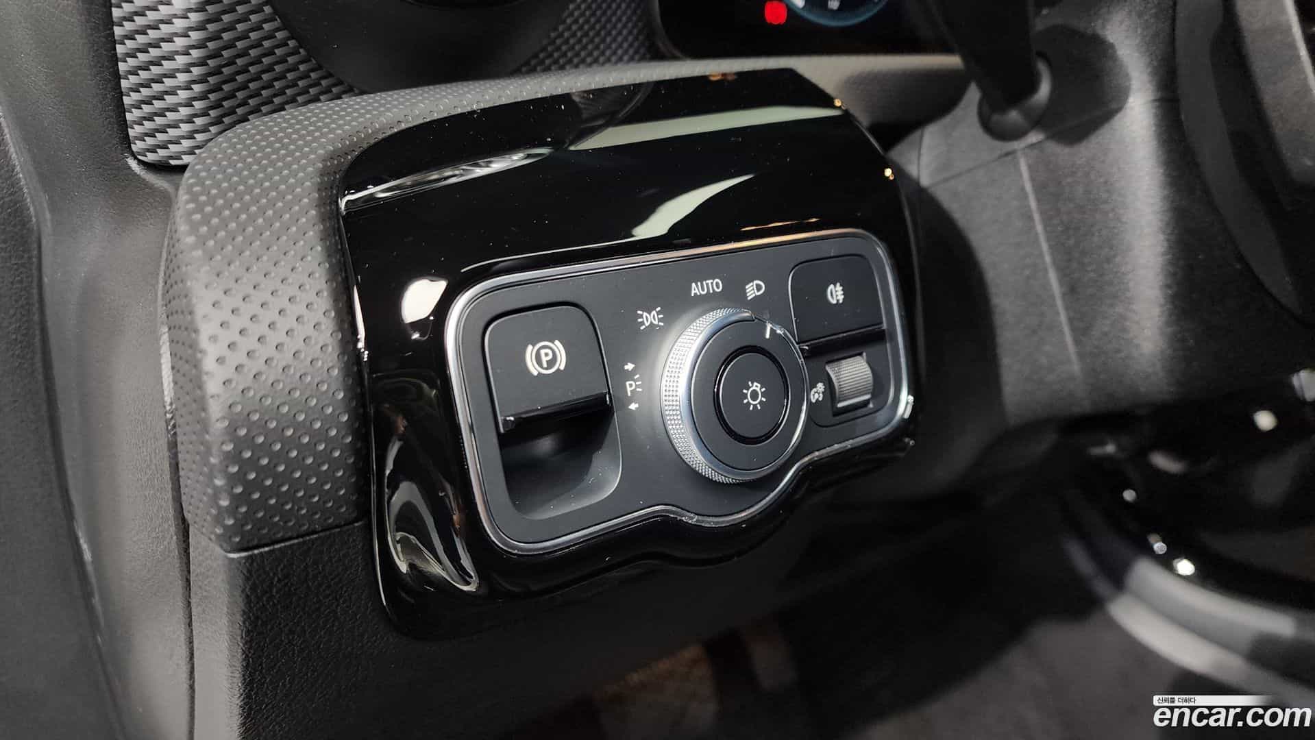 A-Class Mercedes-Benz 2021.2-OPTION-020