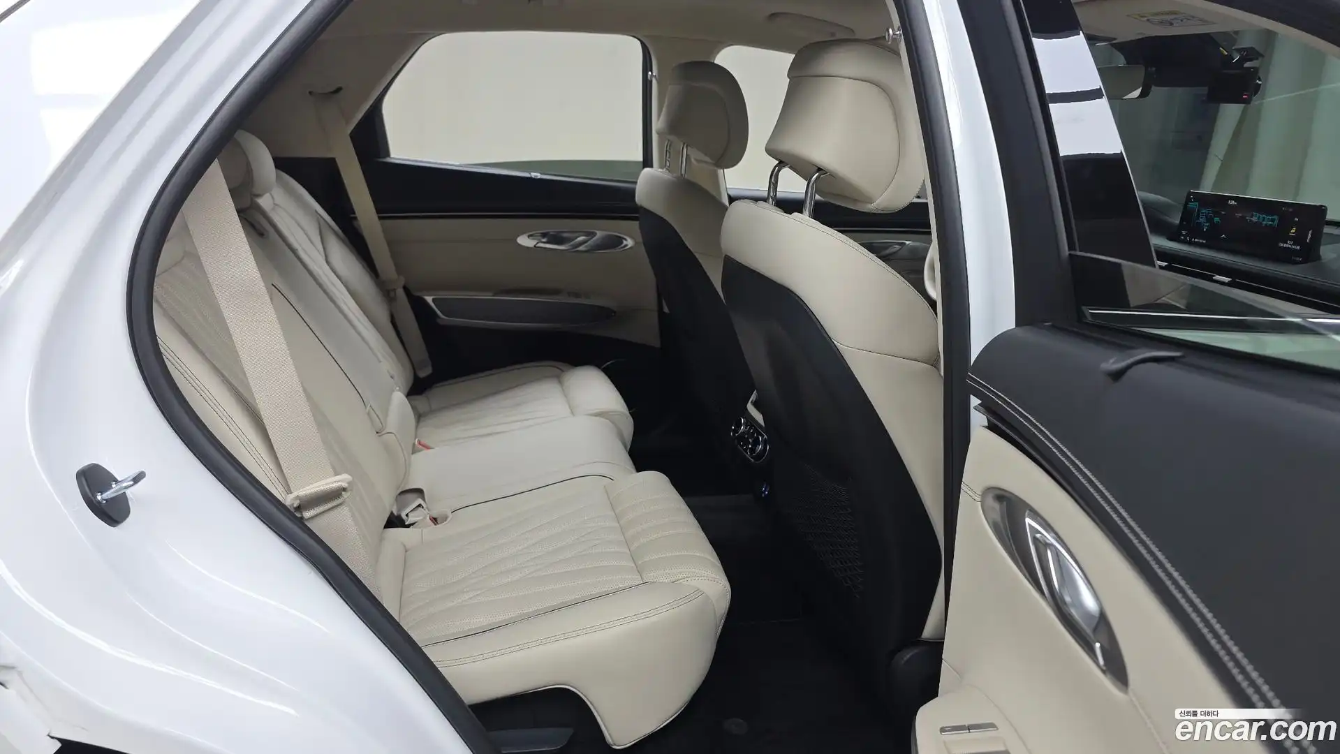GV70 Genesis 2023.5-OPTION-016