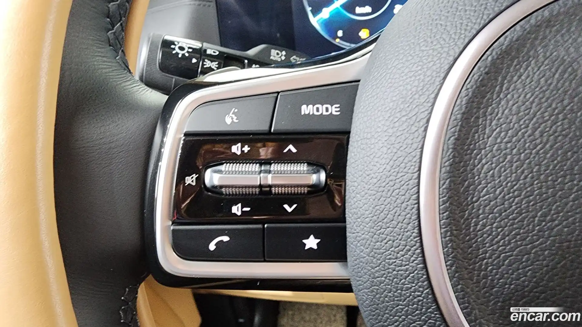 Canival Kia 2023.6-OPTION-020