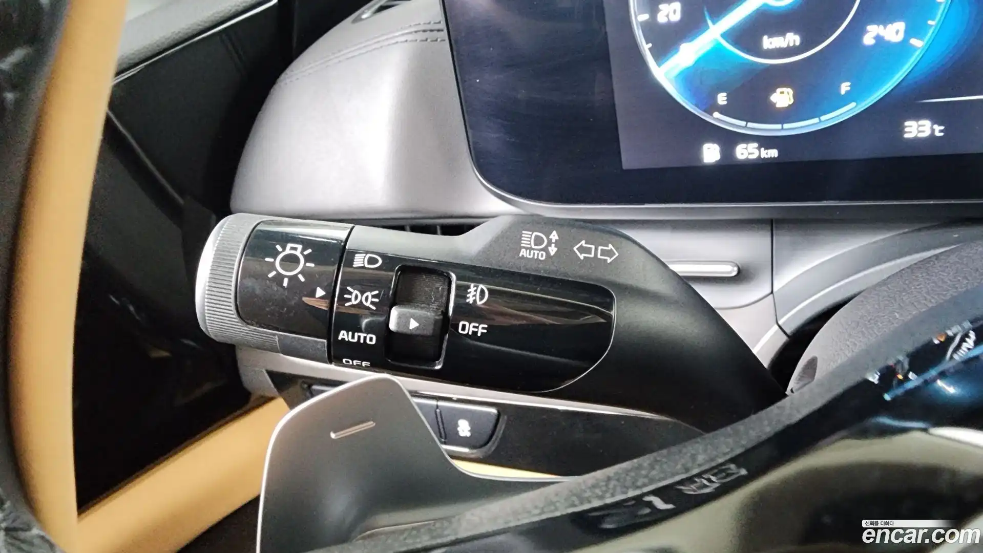 Canival Kia 2023.6-OPTION-050