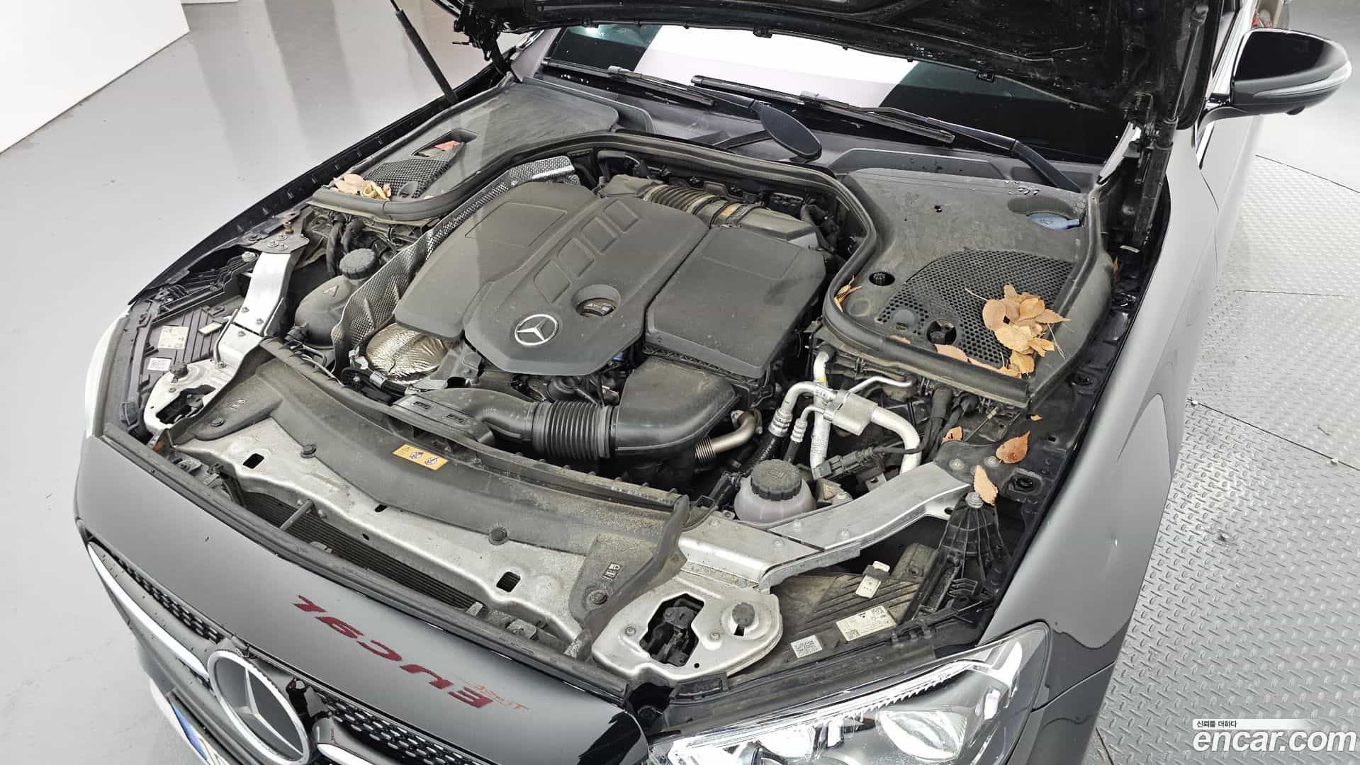 E-Class Mercedes-Benz 2022.7-OUTER-006