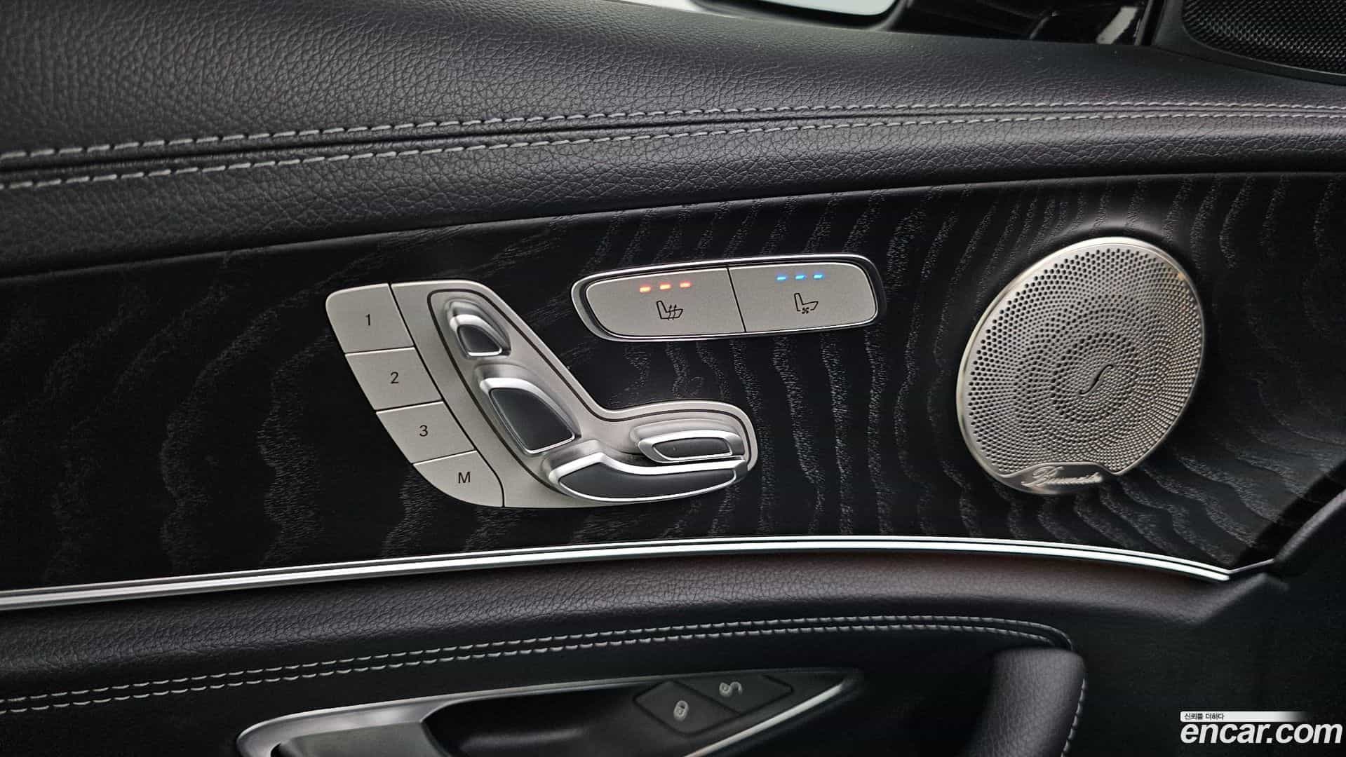E-Class Mercedes-Benz 2022.7-OPTION-021
