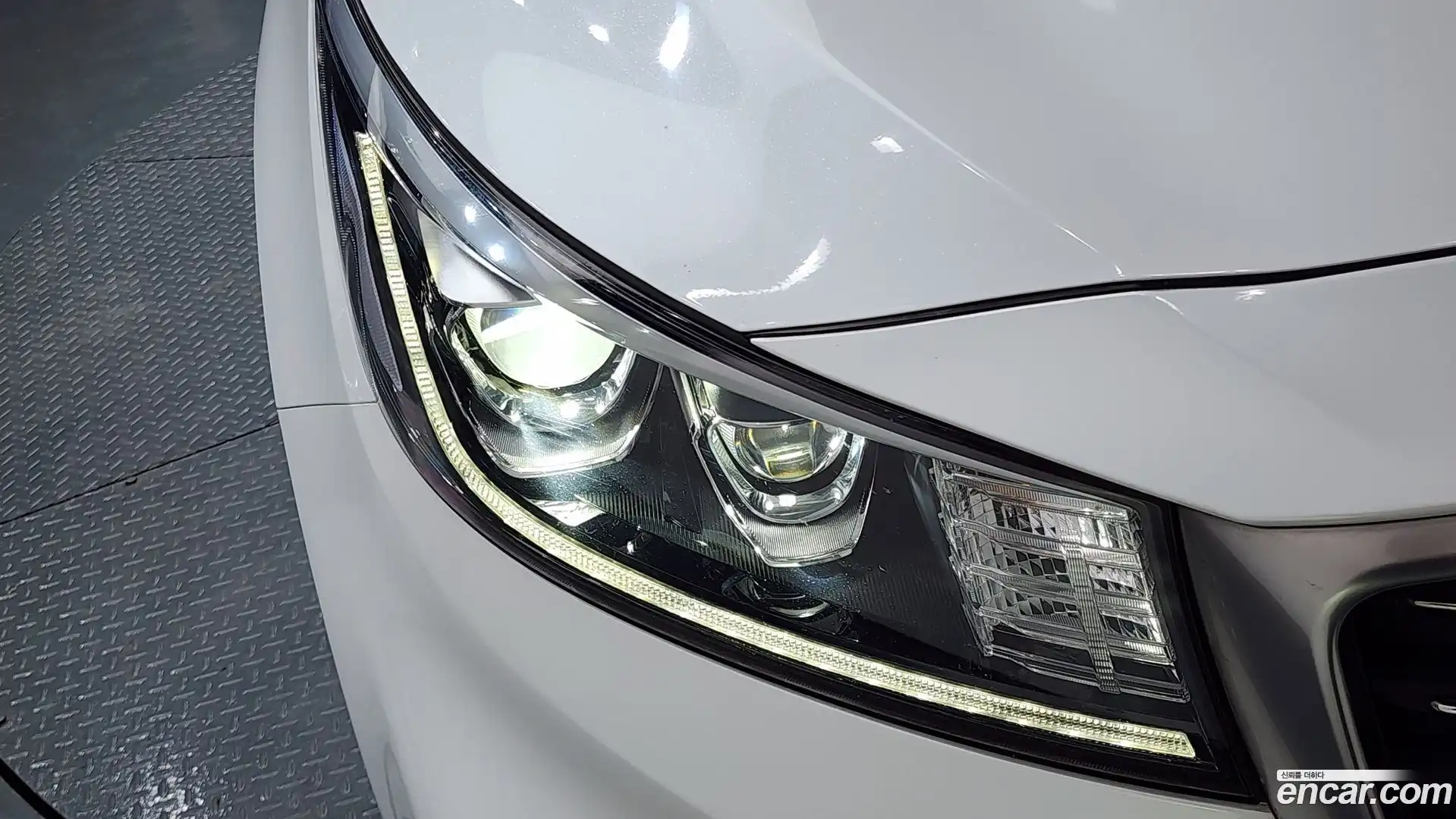 Canival Kia 2018.9-OUTER-032