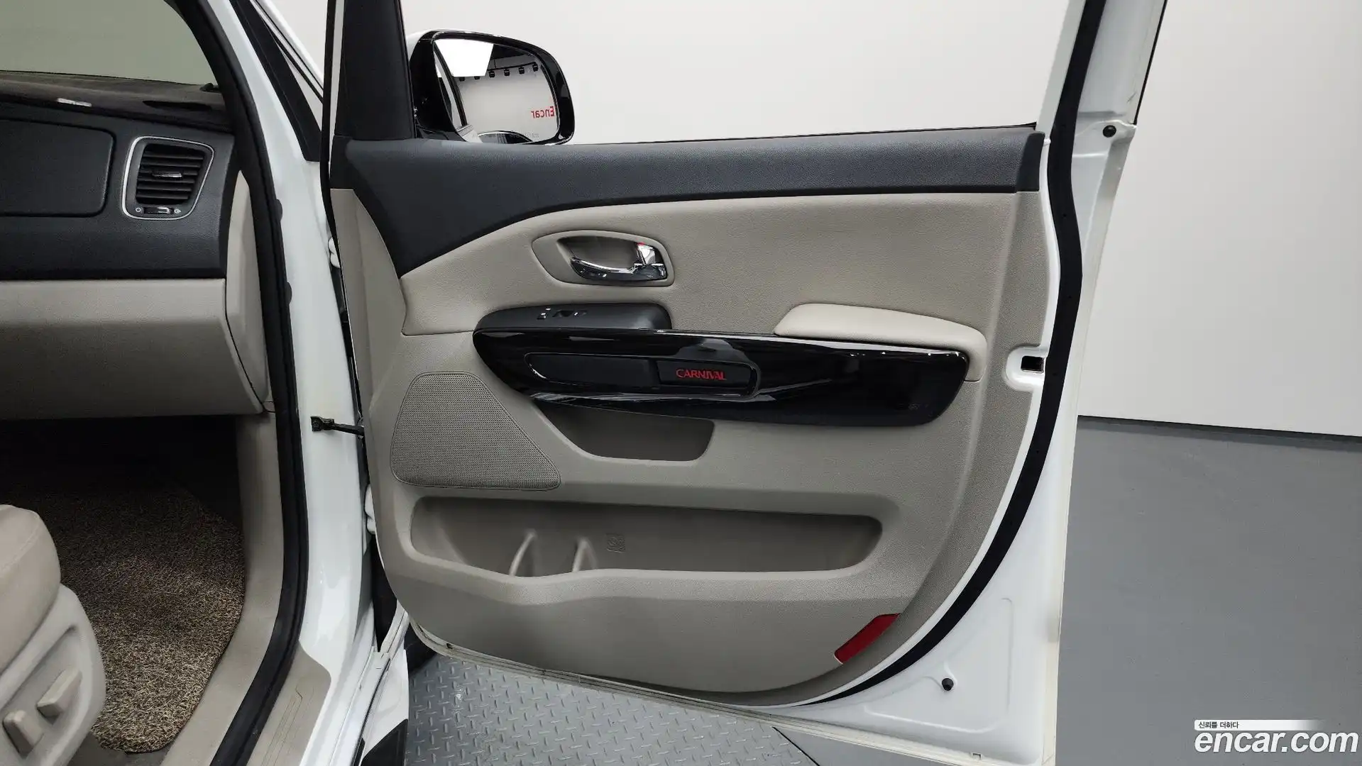 Canival Kia 2018.9-INNER-035