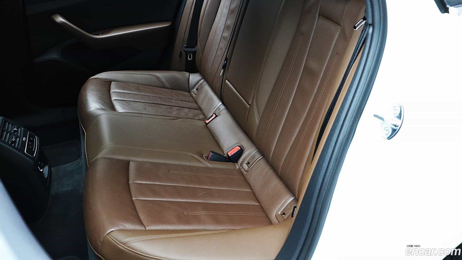 A4 Audi 2019.11-OPTION-015