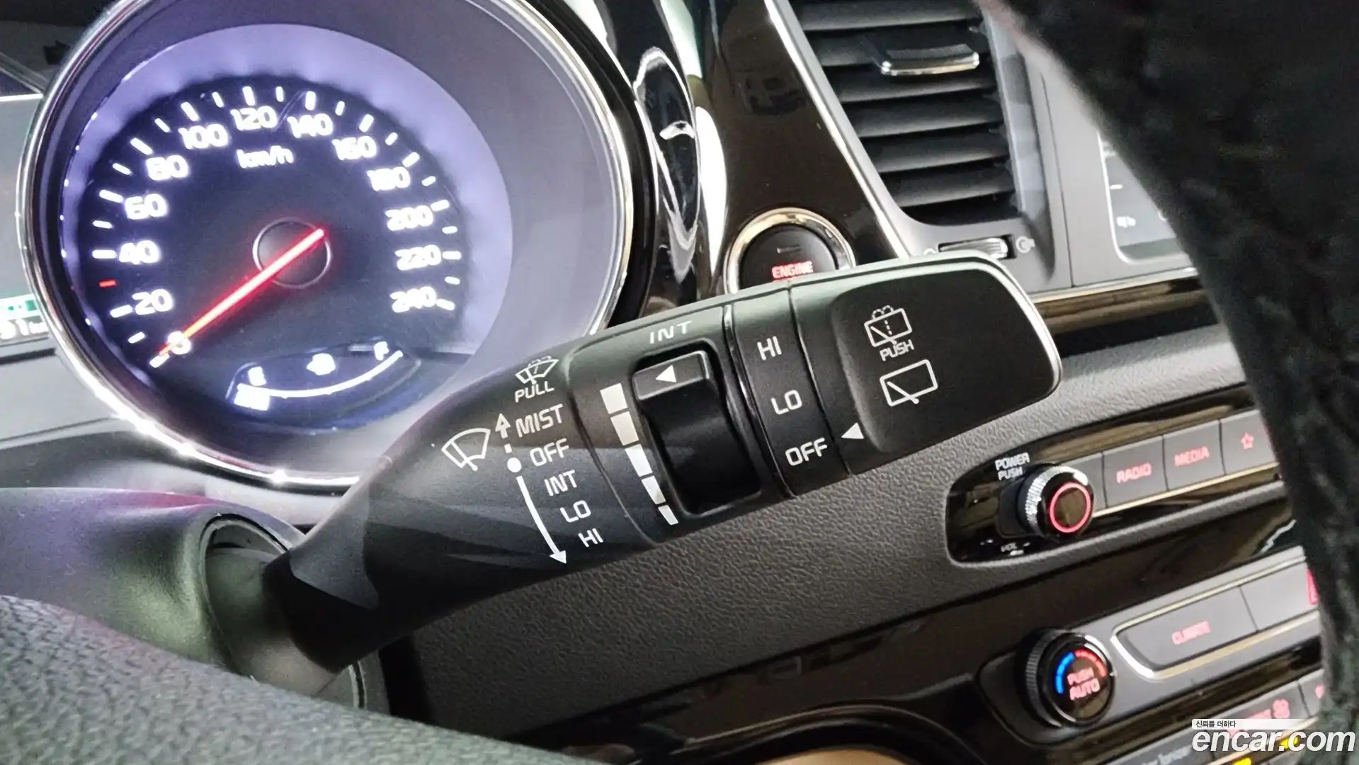 Canival Kia 2018.8-OPTION-050
