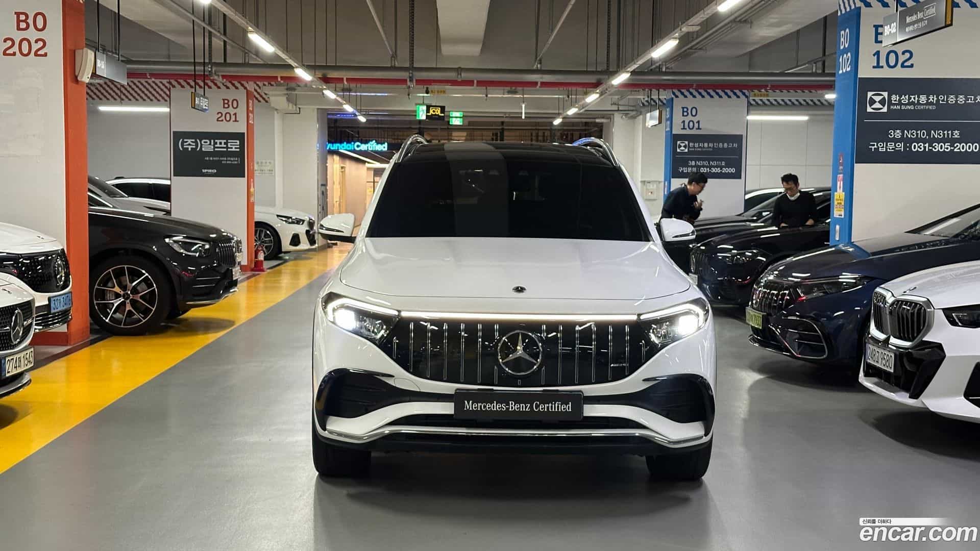 EQB Mercedes-Benz 2023.8-OUTER-002