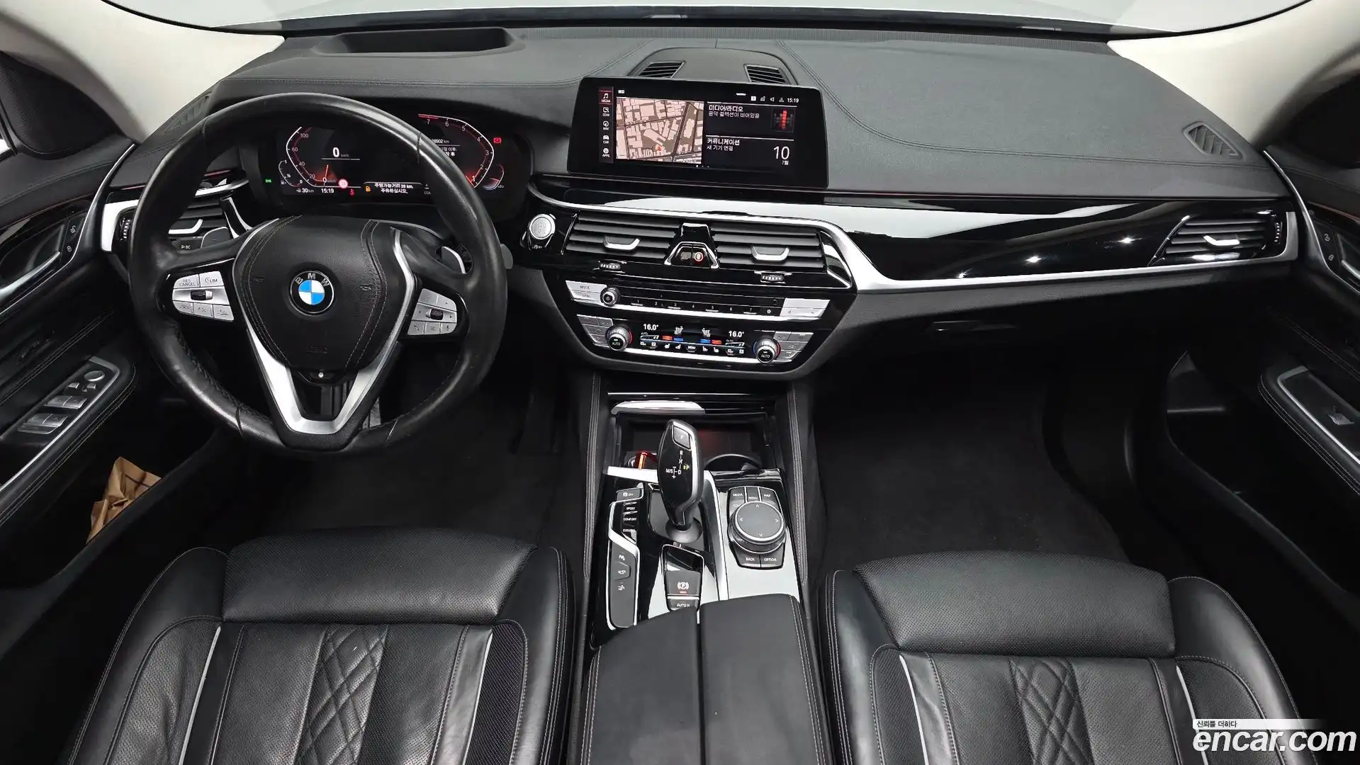 Gran Turismo BMW 2020.1-INNER-007