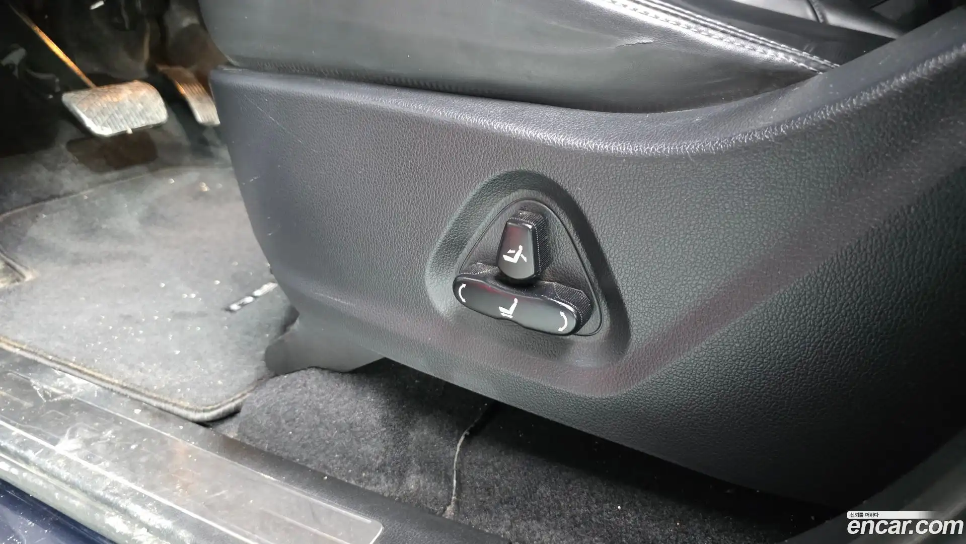 Rexton KG Mobility 2018.5-OPTION-022
