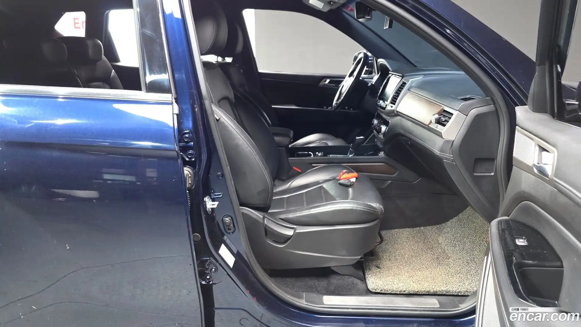 Rexton KG Mobility 2018.5-INNER-036