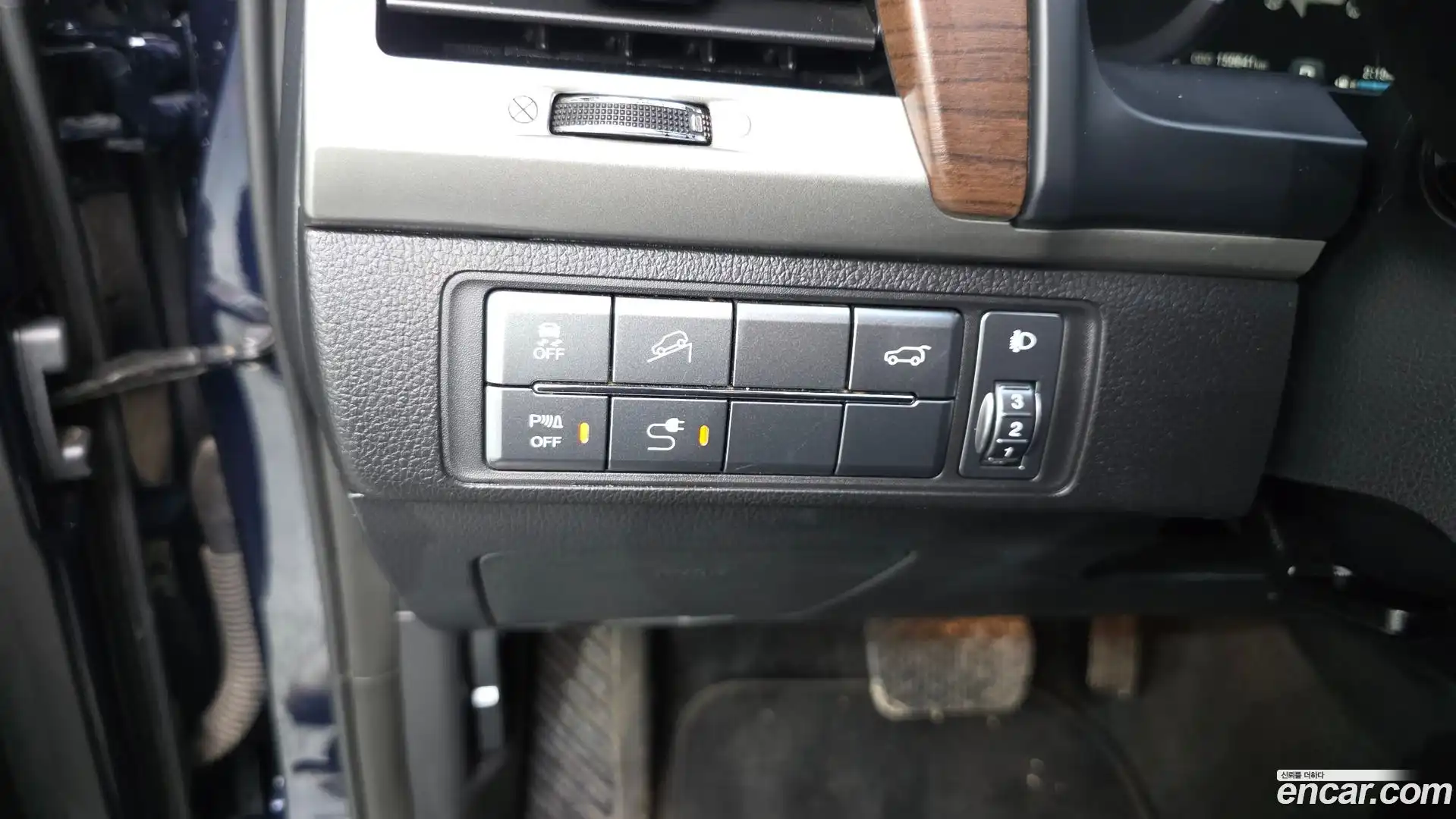 Rexton KG Mobility 2018.5-OPTION-041