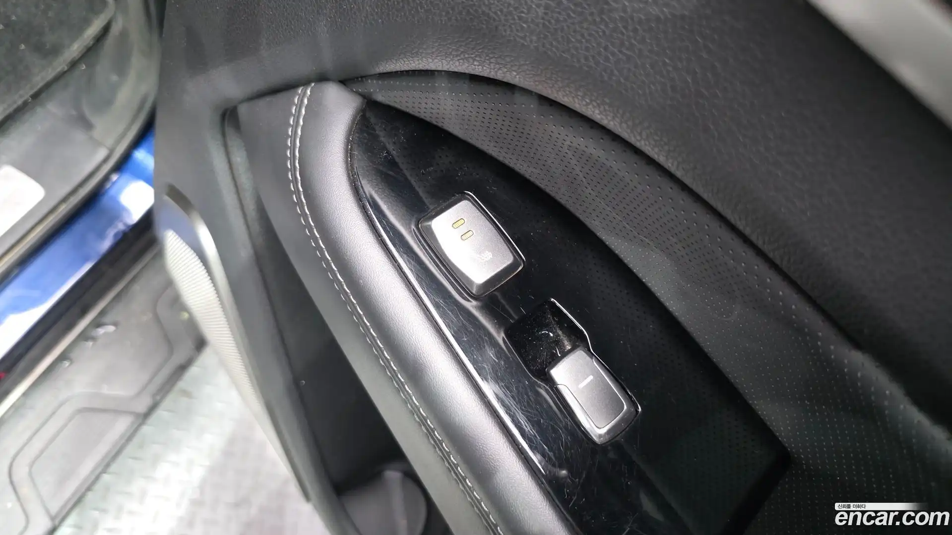 Rexton KG Mobility 2018.5-OPTION-043