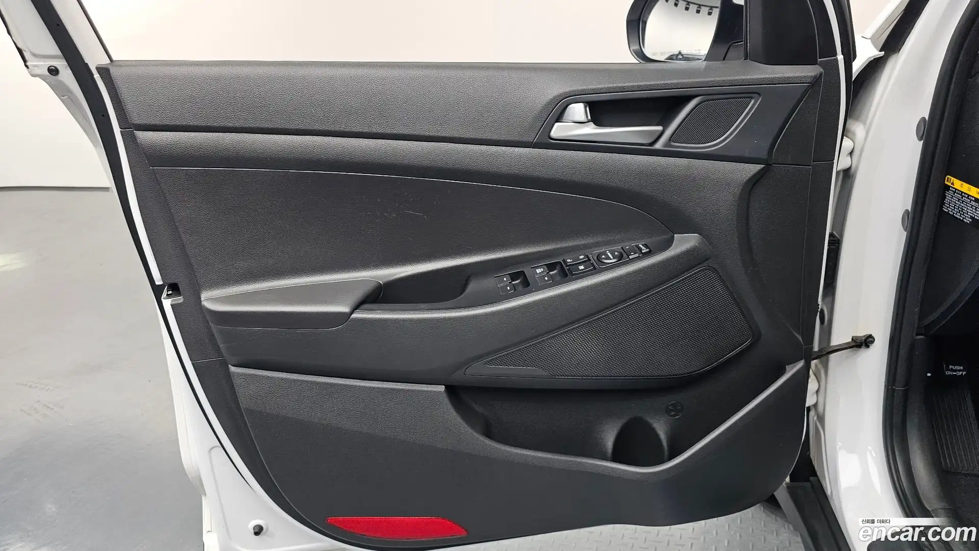Tucson Hyundai 2020.0-INNER-034