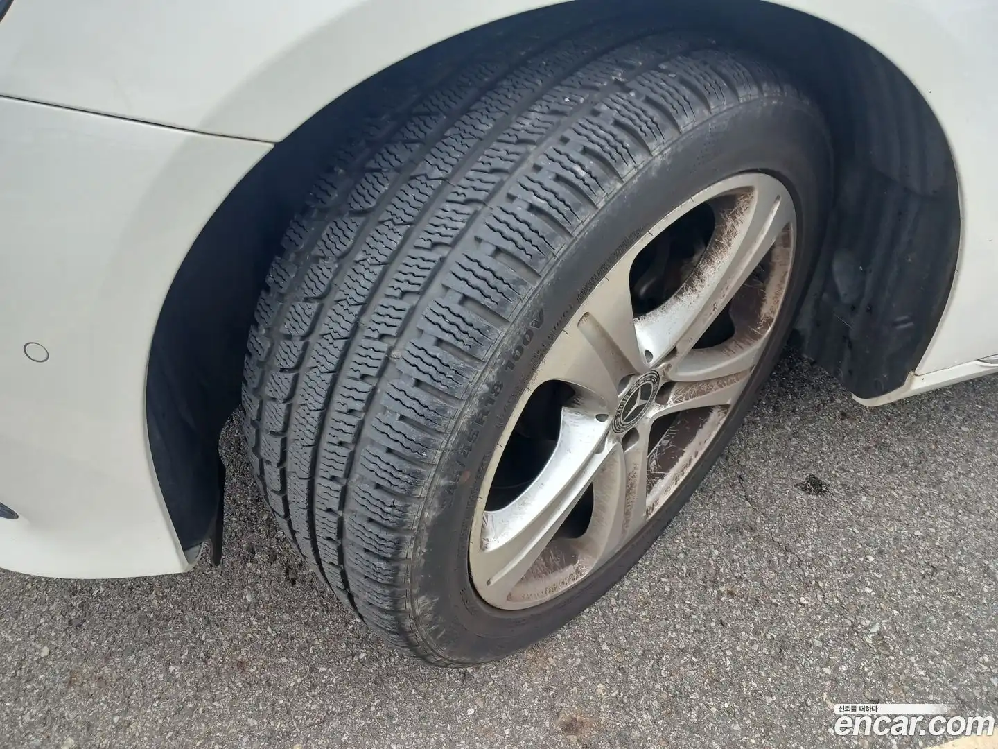 E-Class Mercedes-Benz 2017.11-OPTION-021